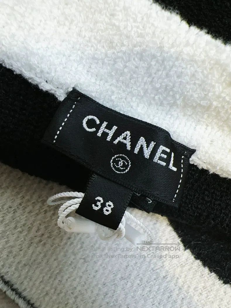 Chanel Chanel 23p black and white edged towel fabric knitted susp Size XS / US 0-2 / IT 36-38 - 4 Thumbnail
