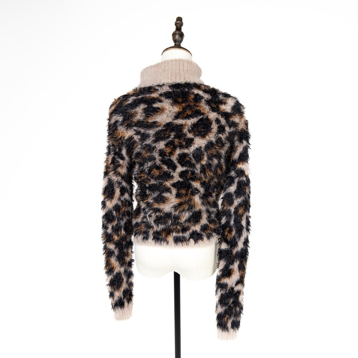 Guess Guess Womens Leopard Print Fuzzy Sweater High Neck Knit Soft Size XS / US 0-2 / IT 36-38 - 2 Thumbnail