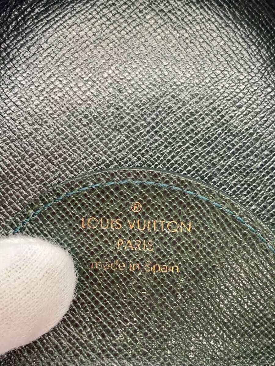 Louis Vuitton Louis Vuitton Taiga Porte Monet Cuvette Leather Black Green Size ONE SIZE - 3 Thumbnail