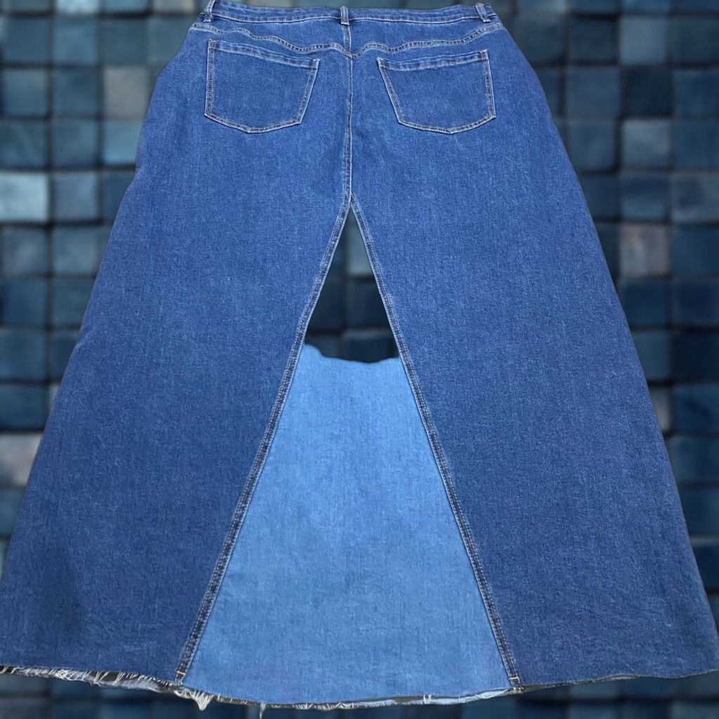 Vintage Eloquii Skirt Blue Denim Maxi Boho Festival 14 Womens Long Summer Spring Fall Winter Pattern Solid Button Cotton Denim Country China Size 36" / US 14 / IT 50 - 1 Thumbnail