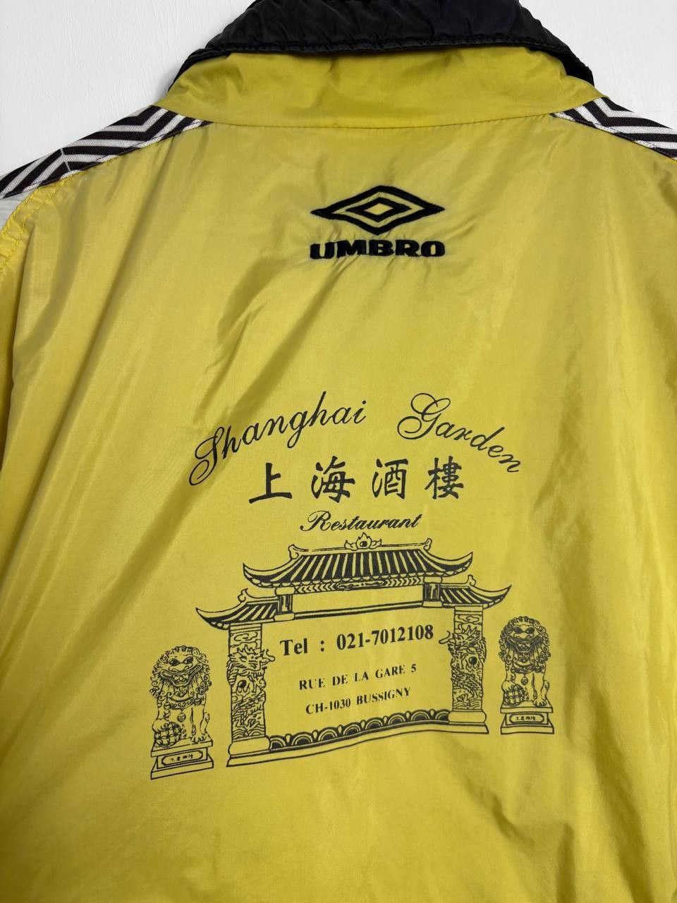 Umbro 🇯🇵 Umbro Japan Vintage Track Jacket 90s Size US XL / EU 56 / 4 - 6 Thumbnail