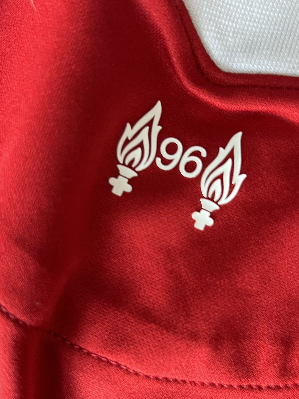 Nike 2020/21 Nike Liverpool FC Home Soccer Jersey Men’s Red Sz L Size US L / EU 52-54 / 3 - 7 Thumbnail