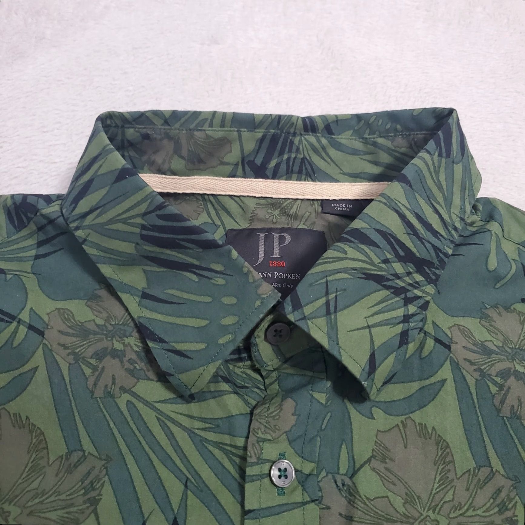 Vintage VINTAGE? No, ignore. Size US XXL / EU 58 / 5 - 4 Thumbnail