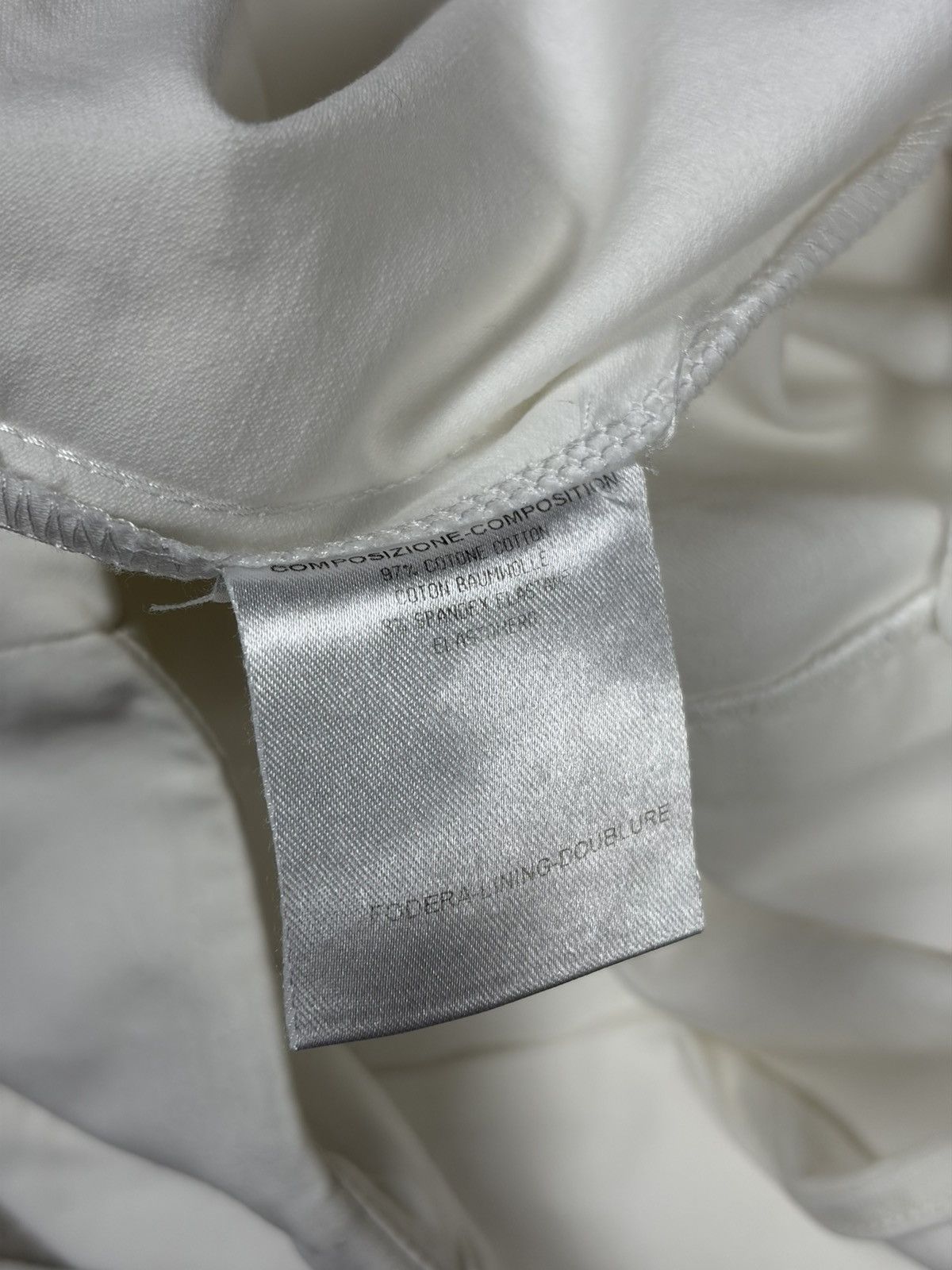 Gucci Gucci 2005 White Mini Skirt Belted Gold Logo Emblished Size 28" / US 6 / IT 42 - 10 Thumbnail