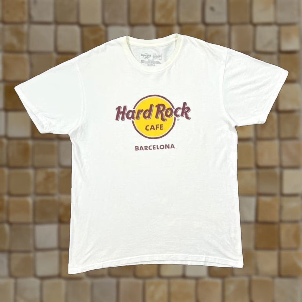 Hard Rock Cafe Hard Rock Cafe Barcelona Graphic T-Shirt White Large Mens Short Sleeve Round Neck Logo Spellout Souvenir Classic Size US L / EU 52-54 / 3 - 1 Thumbnail