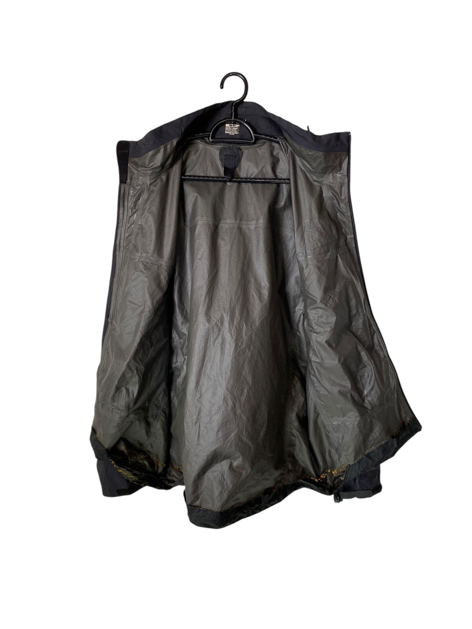 Arc'teryx Vintage Arc'teryx gore tex paclite shell jacket Size US M / EU 48-50 / 2 - 5 Thumbnail