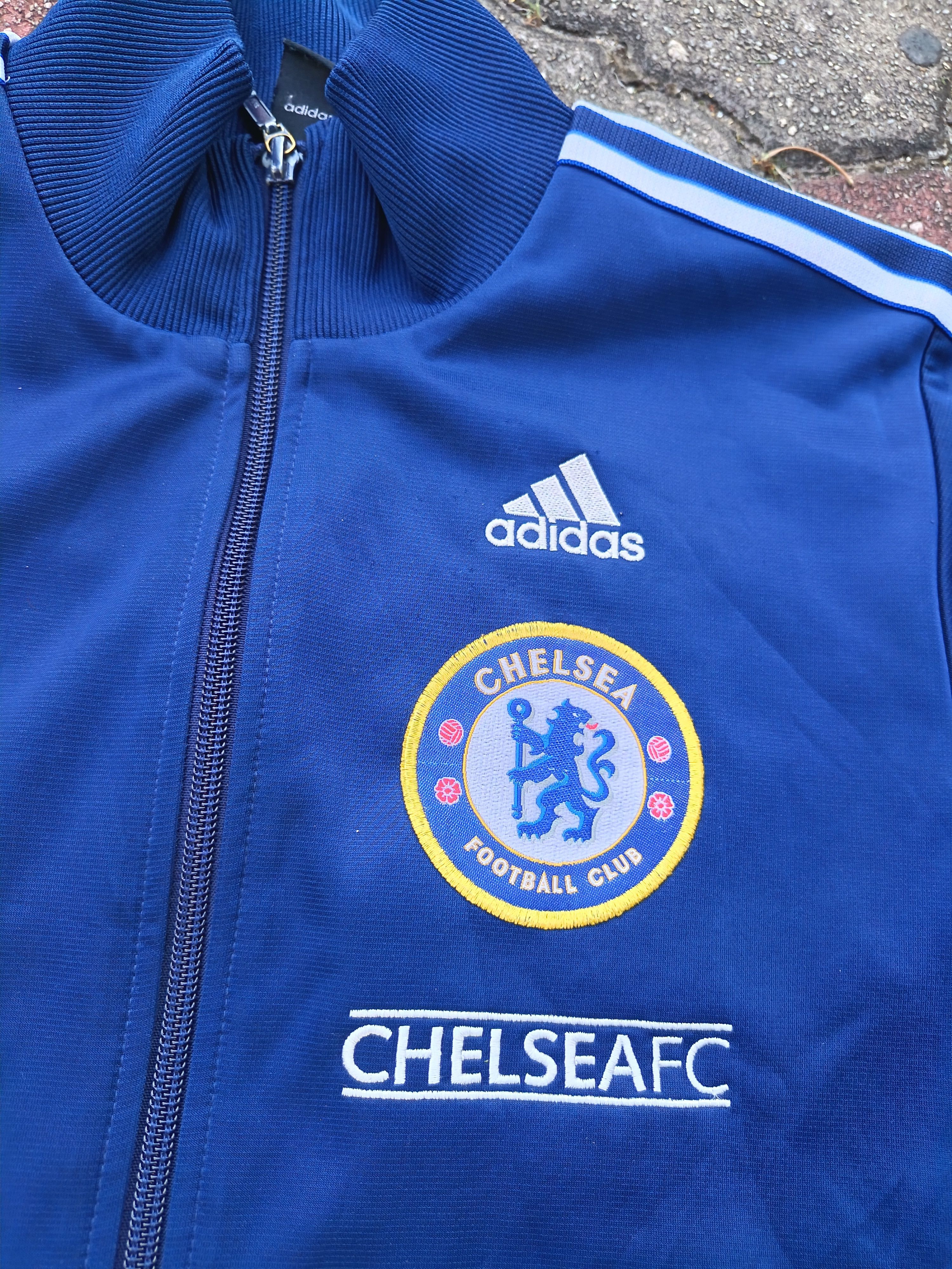 Adidas Adidas x chelsea kids Size US XXS / EU 40 - 3 Thumbnail