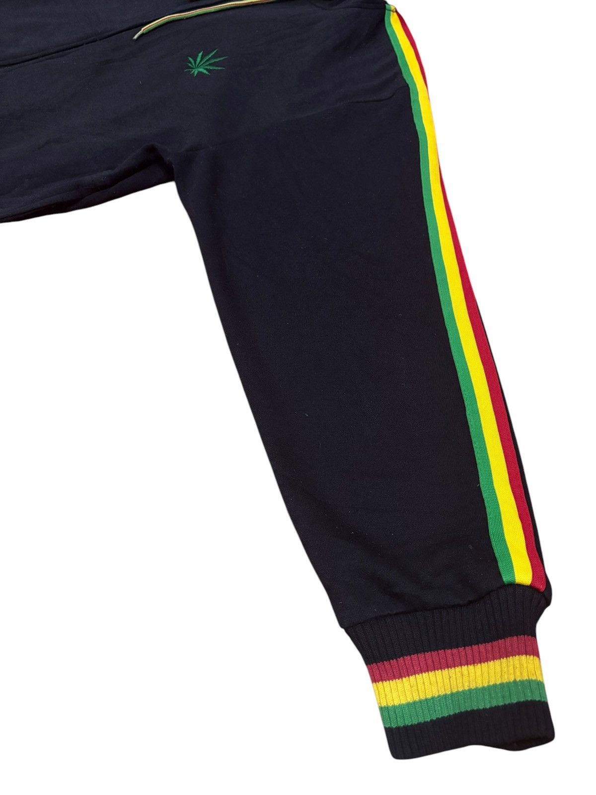 Bob Marley × Japanese Brand × Vintage Marijuana REGGAE embroidered 3 Lined Hoddie Size US L / EU 52-54 / 3 - 8 Thumbnail
