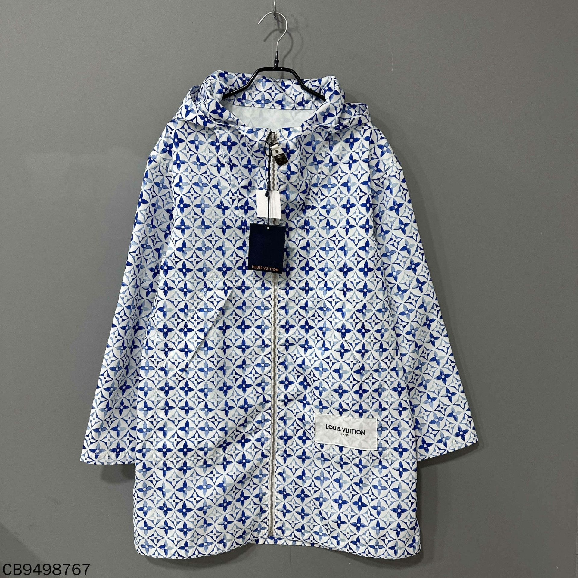 Louis Vuitton Louis Vuitton Retro Coat 34 Women Size XS / US 0-2 / IT 36-38 - 1 Thumbnail