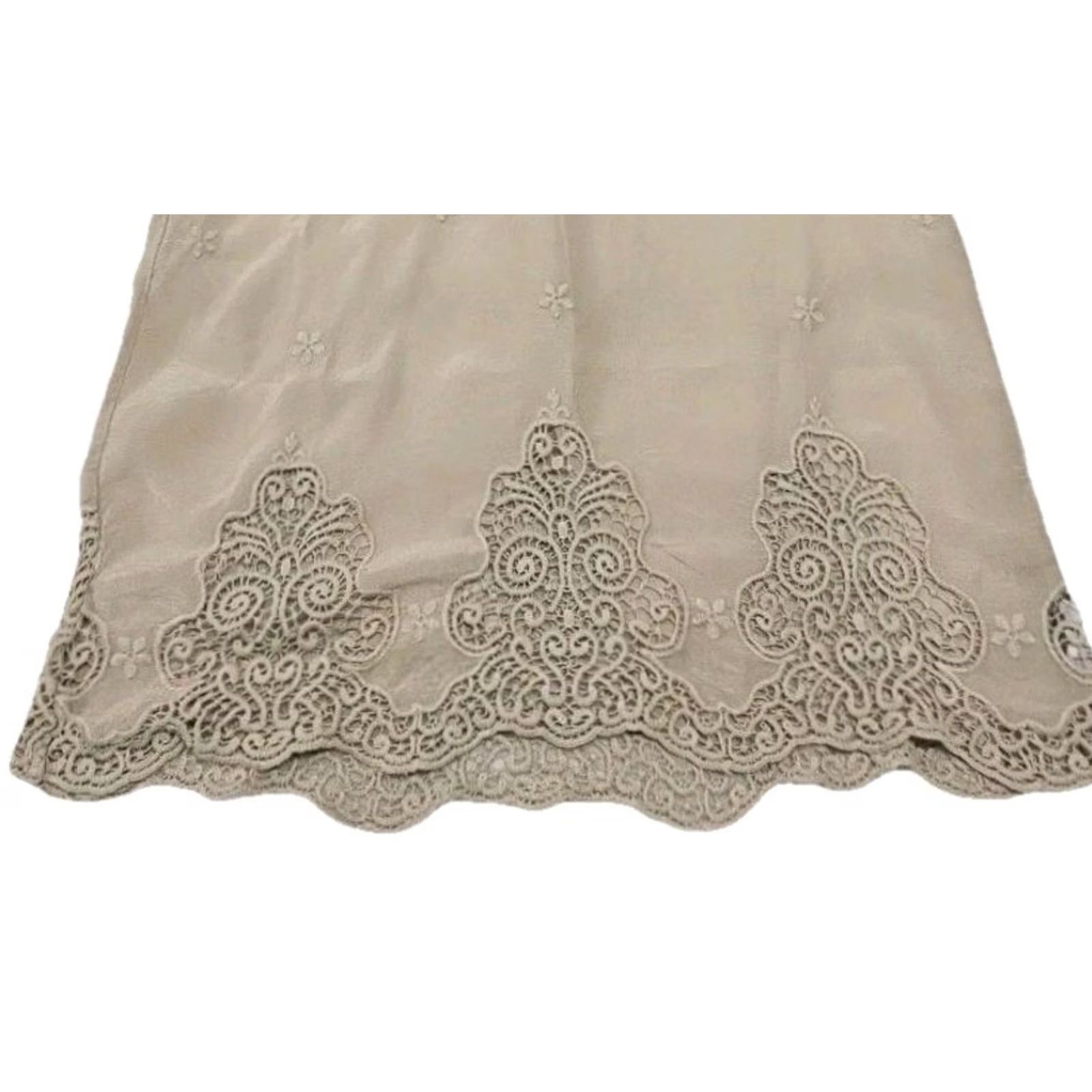Johnny Was Johnny Was Cupra Rayon Embroidered Blouse Small Cream Boho Cottagecore Tunic Blouse Women S Cupro Voile Floral Embroidered Size S / US 4 / IT 40 - 4 Thumbnail