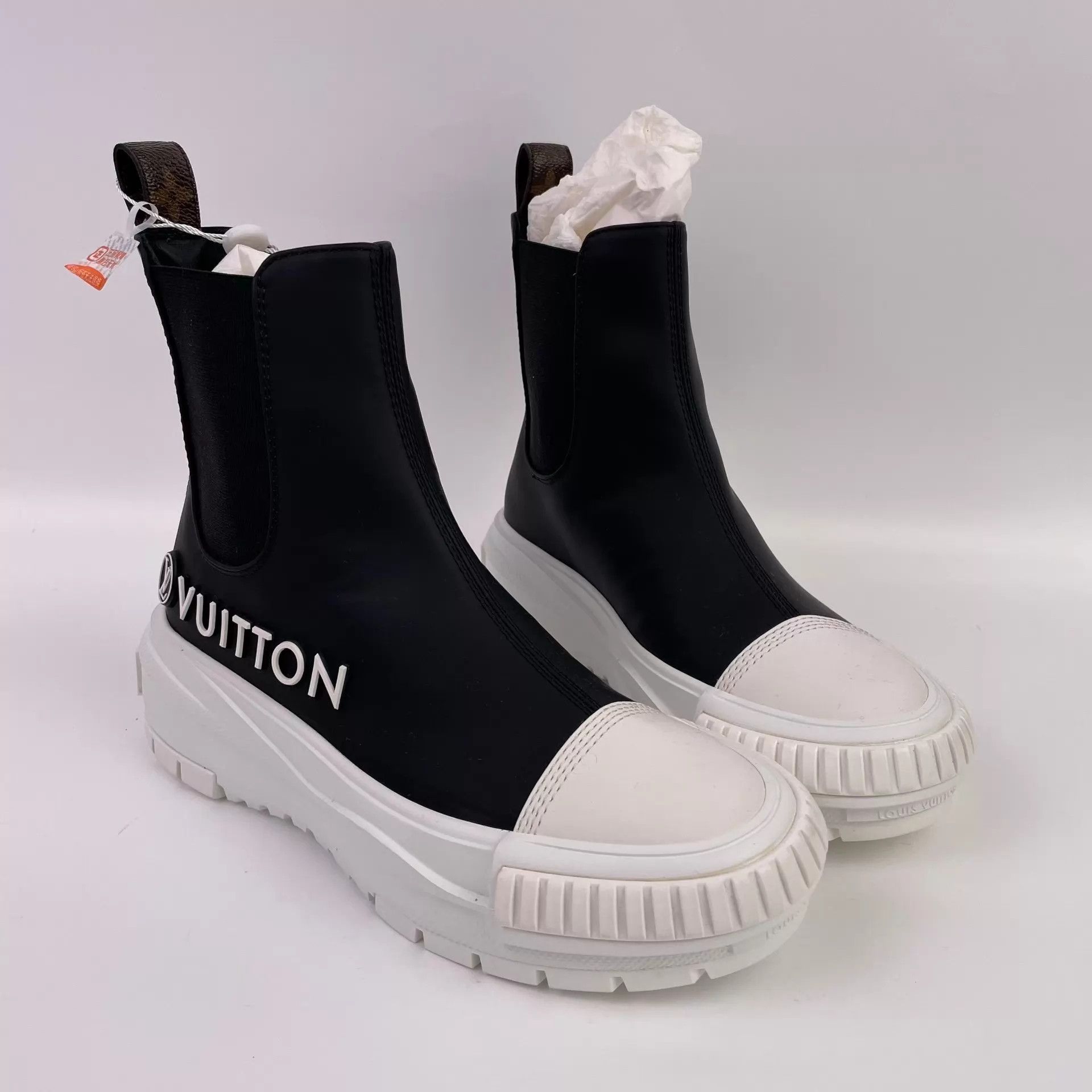 Louis Vuitton LV Leather Platform Shoes Size US 4.5 / IT 34.5 - 1 Thumbnail
