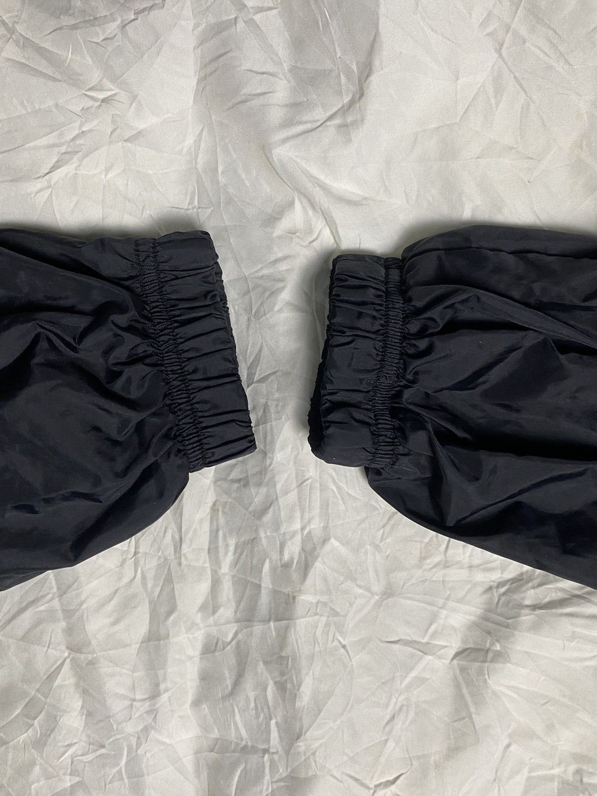 Nike × Vintage Vintage 2000s Nike Big Logo Nylon Zipper Jacket Size US M / EU 48-50 / 2 - 8 Thumbnail