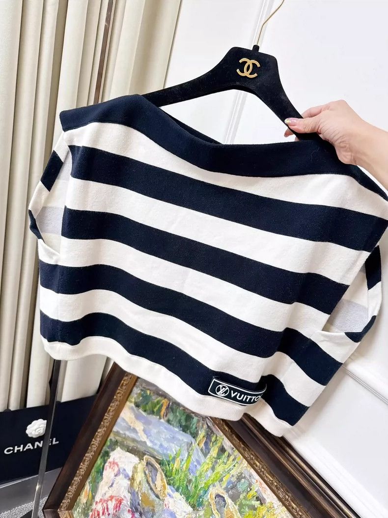 Louis Vuitton LOUIS VUITTON Black and white striped one-shoulder top Slee Size XS / US 0-2 / IT 36-38 - 2 Thumbnail