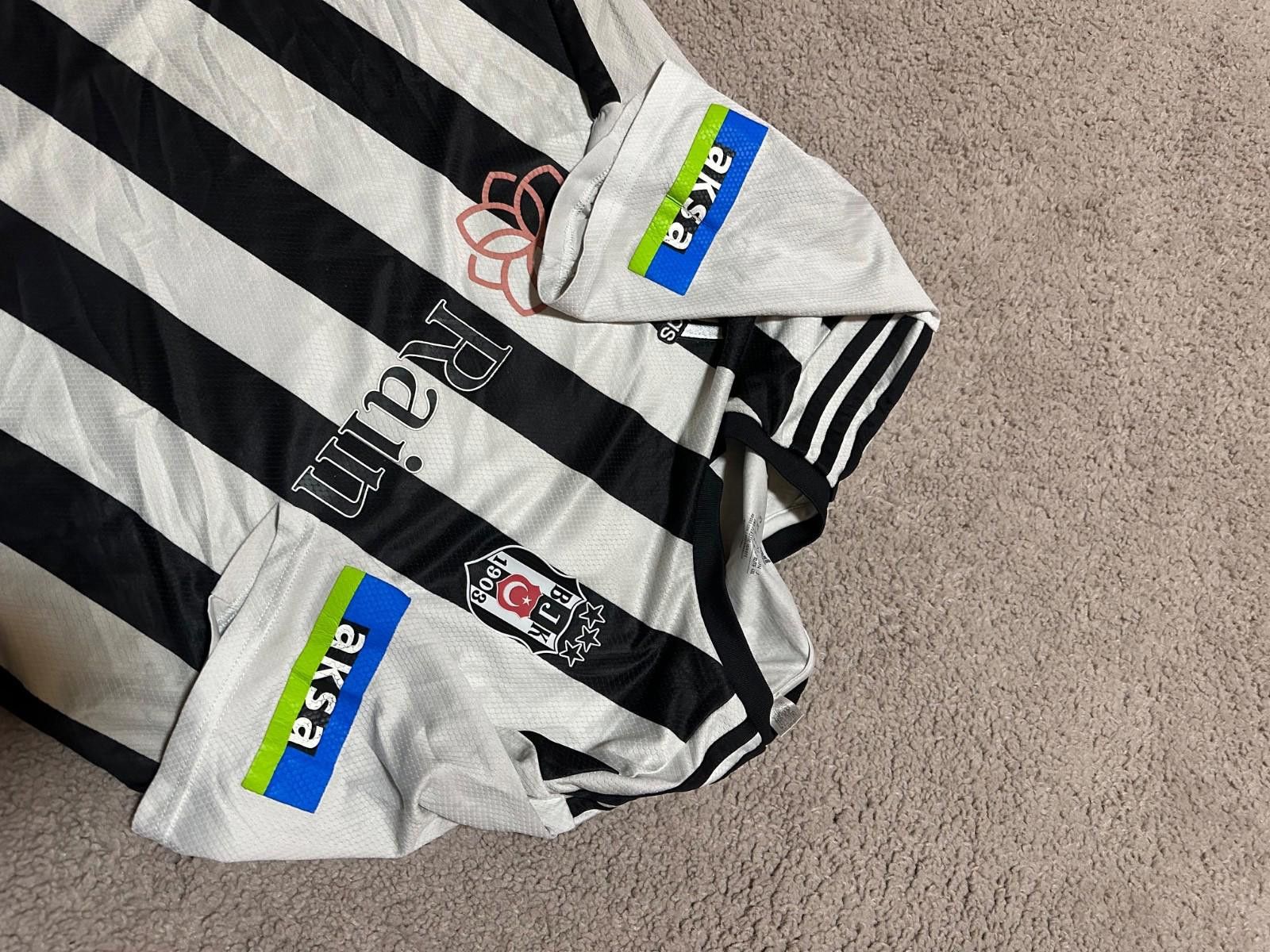 Adidas BESIKTAS 2022 2023 AWAY SHIRT FOOTBALL SOCCER JERSEY ADIDAS Size US XL / EU 56 / 4 - 6 Thumbnail