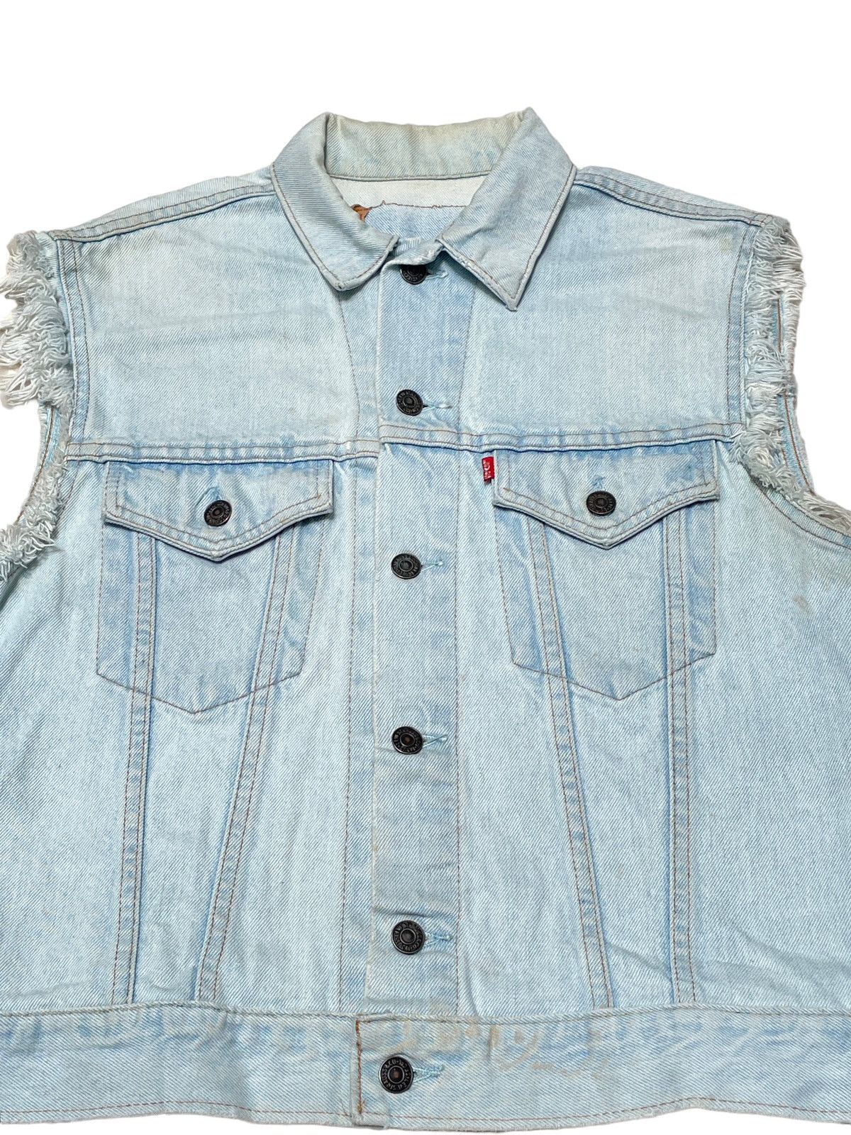 Vintage Brand Levi’s Made In Usa Denim Trucker Jacket 1990s