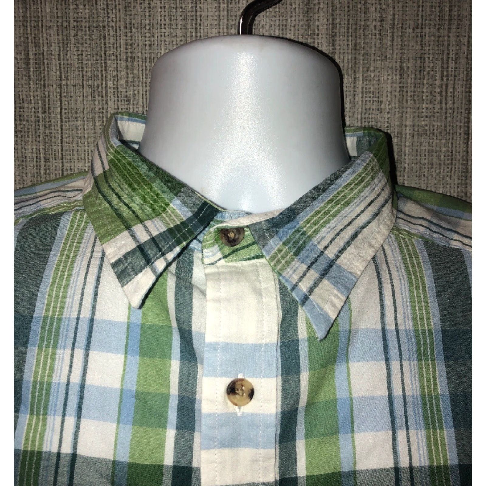 Mountain Khakis Mountain Khakis Mens Multi Color Plaid Button Front Short Sleeve Shirt Size S Size US S / EU 44-46 / 1 - 3 Thumbnail