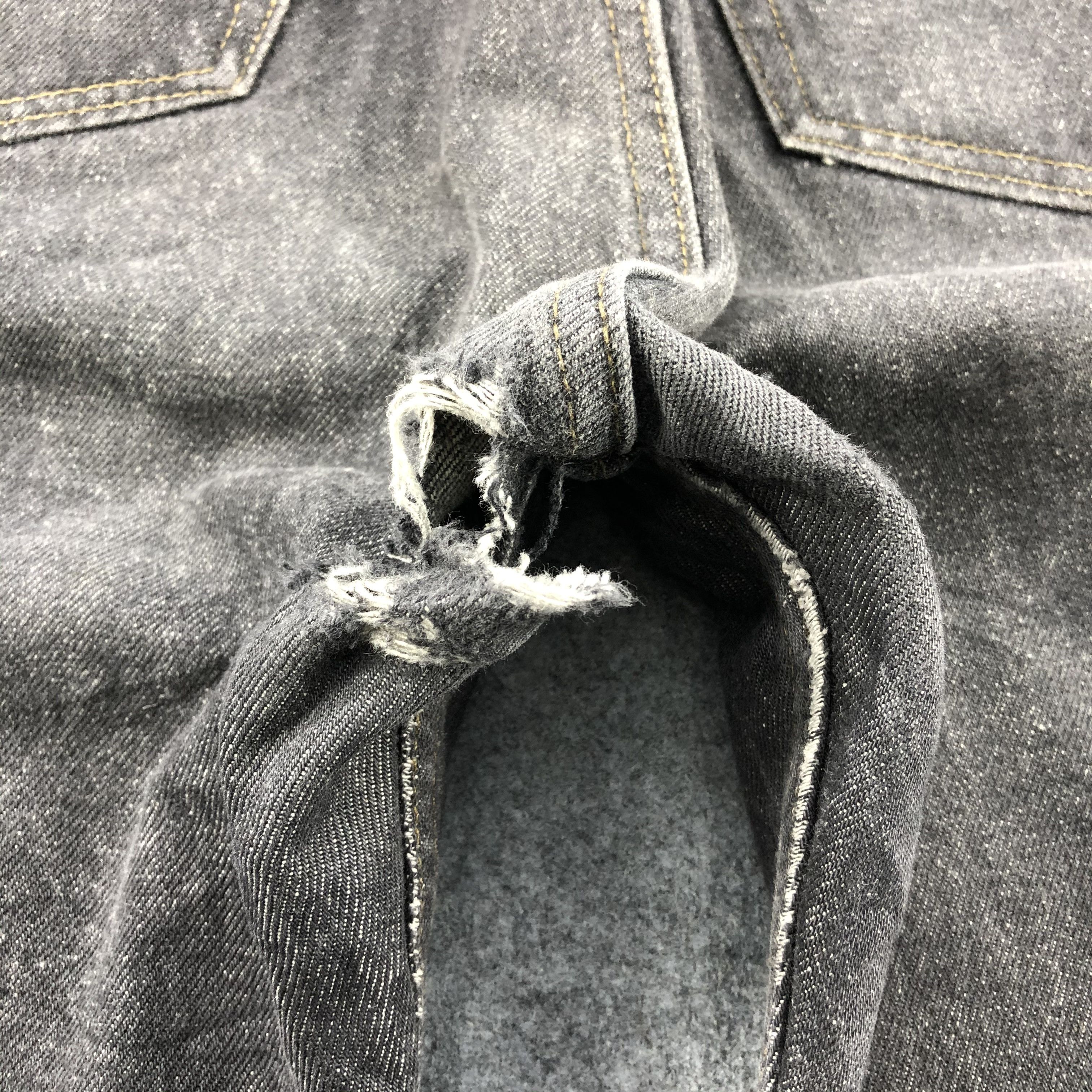 Levi's Vintage 90s Distress Levis 501 Black Jeans-JM1598 Size US 38 / EU 54 - 5 Thumbnail