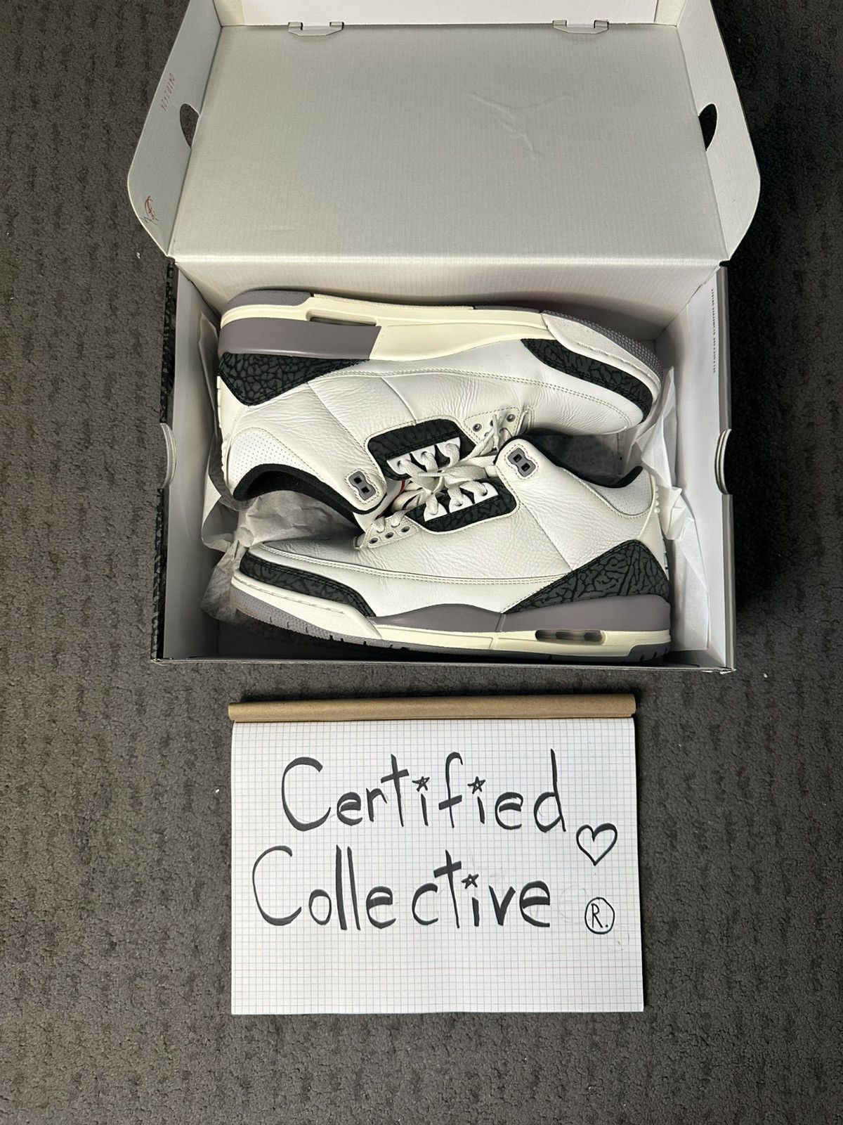 Jordan Brand × Nike Air Jordan 3 Retro Size US 11 / EU 44 - 1 Thumbnail