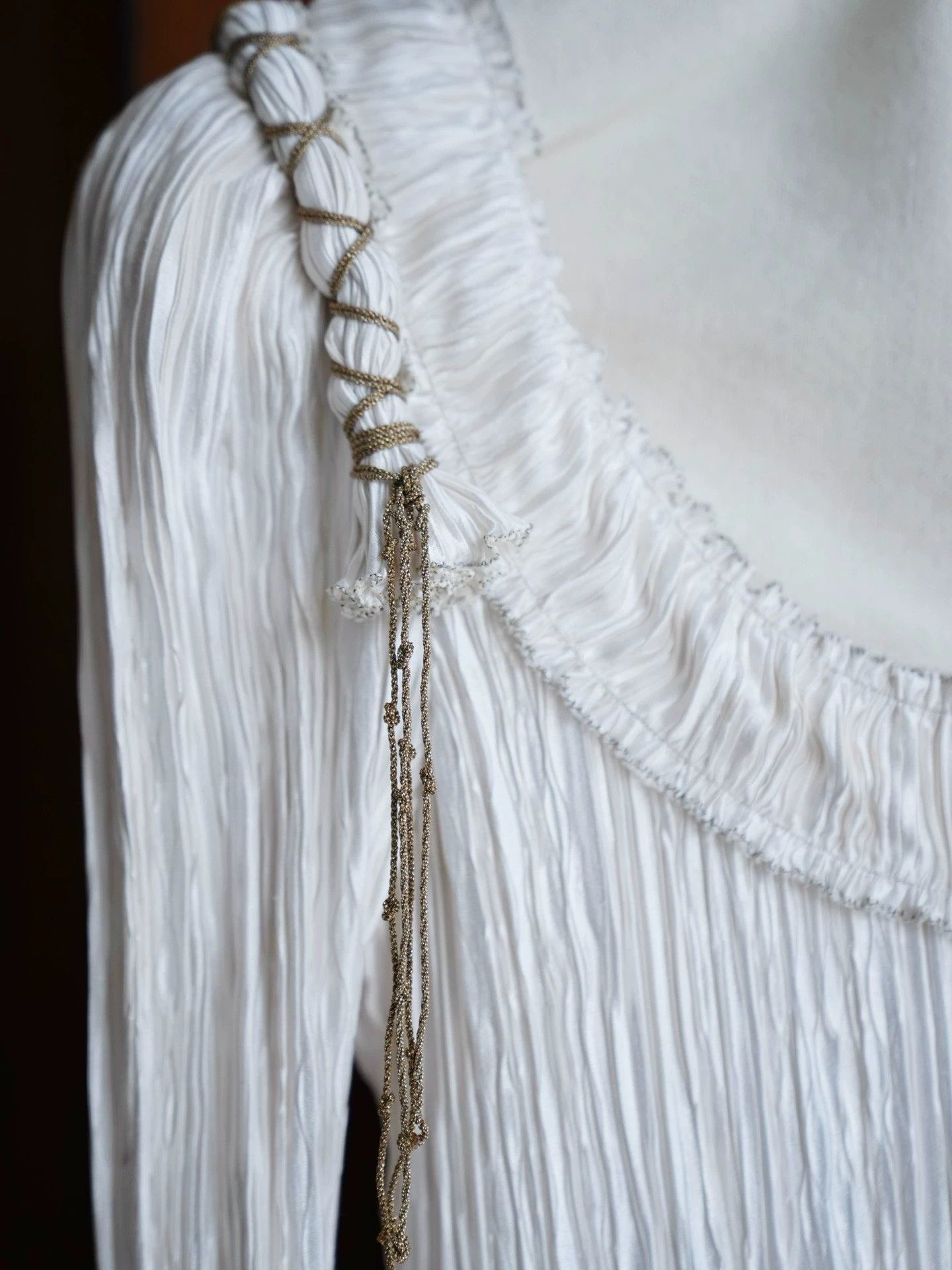 Mary McFadden Mary McFadden Couture White Pleated Tie Lined Dress US8 Size M / US 6-8 / IT 42-44 - 6 Thumbnail