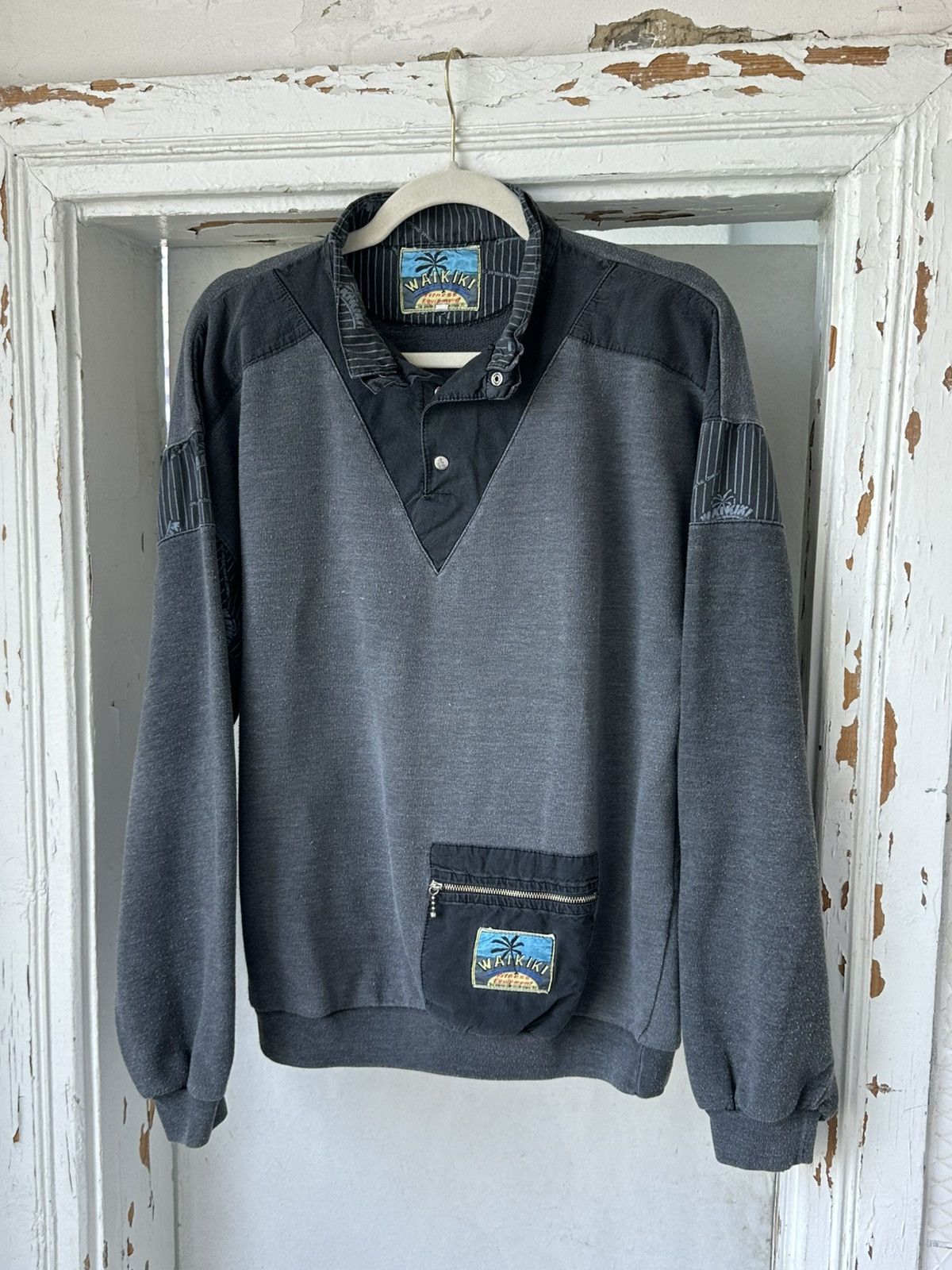 Vintage Vintage Waikiki Relaxed Sweater Size US M / EU 48-50 / 2 - 1 Thumbnail