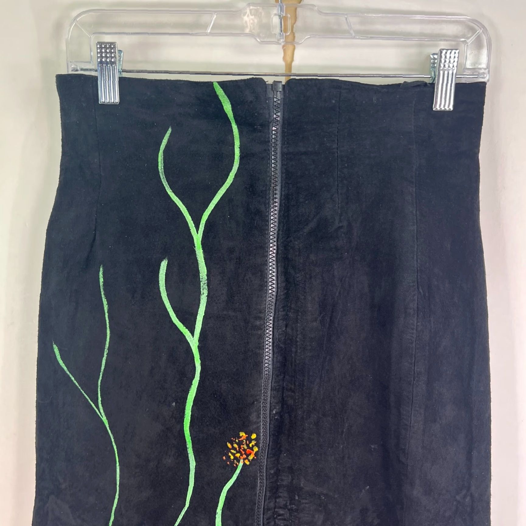 Vintage Cedars Leather Skirt - Maxi - Hand Painted Floral - Black - Size 8 - Lined - Dry Clean Only - Women’s Size 30" / US 8 / IT 44 - 2 Thumbnail