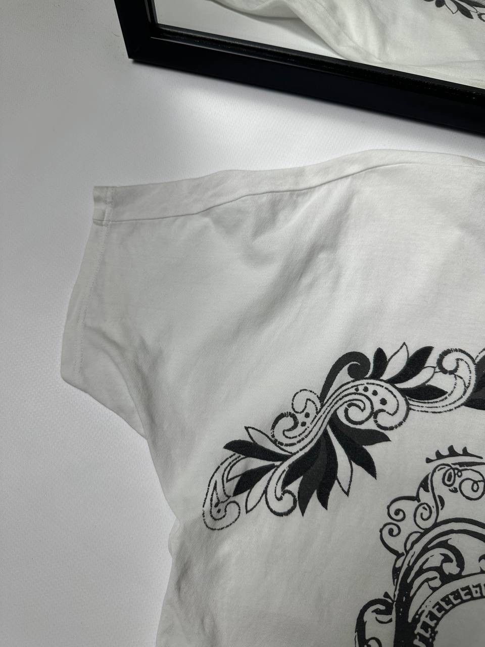 Armani Vintage Armani Womens Tattoo Vibe T Shirt Avant Garde Size S / US 4 / IT 40 - 8 Thumbnail
