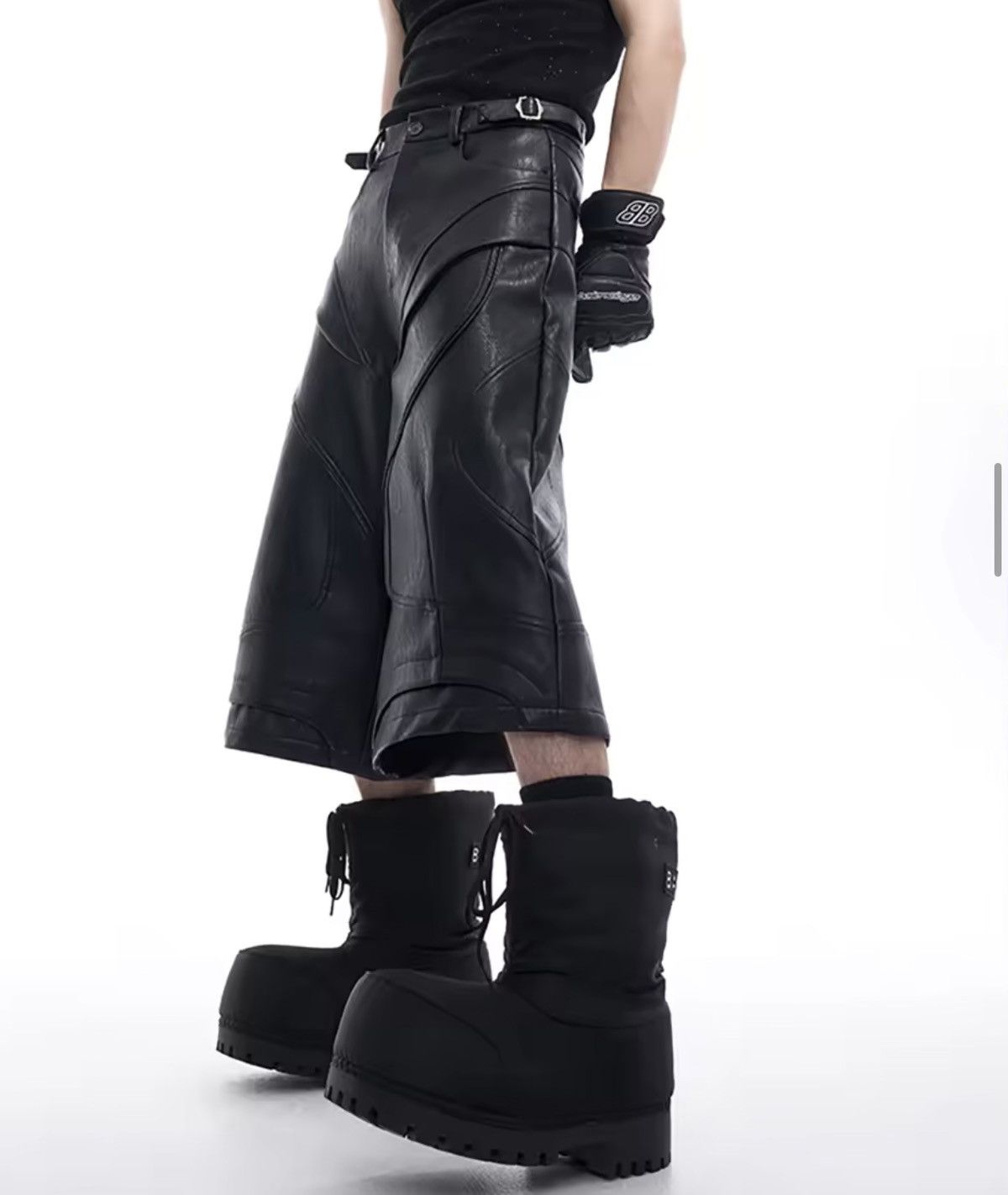 Japanese Brand ⚔️ Avant-Garde Style PU Leather Padded Moto Shorts Size US 31 - 4 Thumbnail