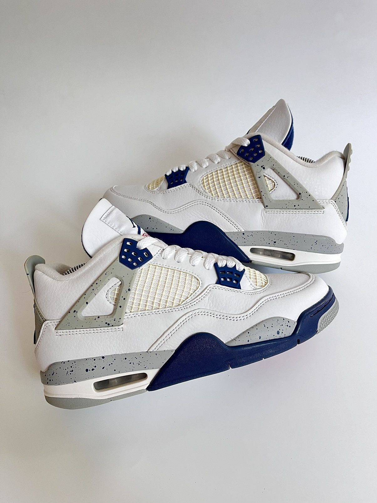 Jordan Brand Air Jordan 4 “Midnight Navy” Size US 8.5 / EU 41-42 - 1 Thumbnail