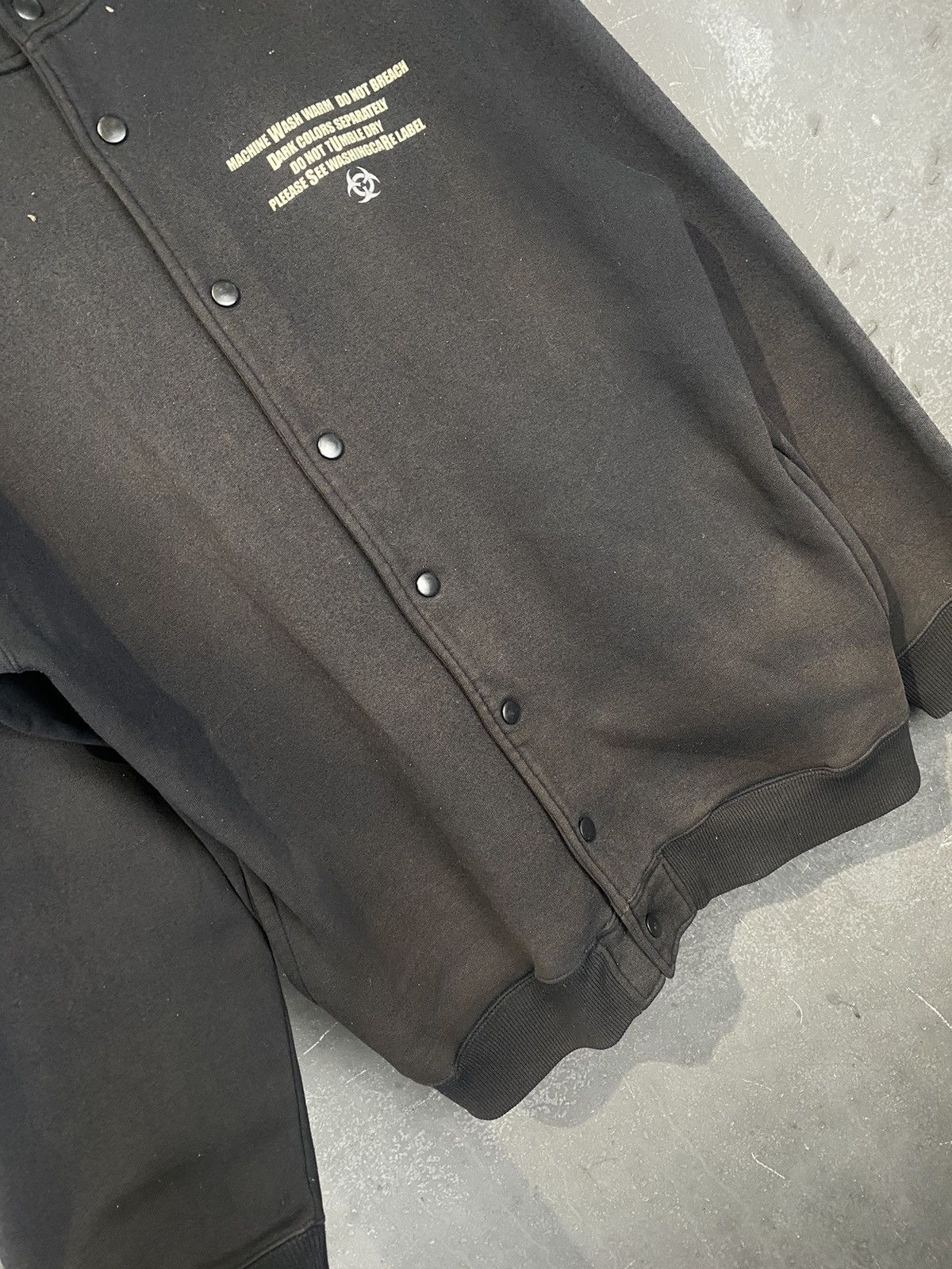 Japanese Brand y2k Warning Street Gear Varsity Hoodie Size US L / EU 52-54 / 3 - 3 Thumbnail