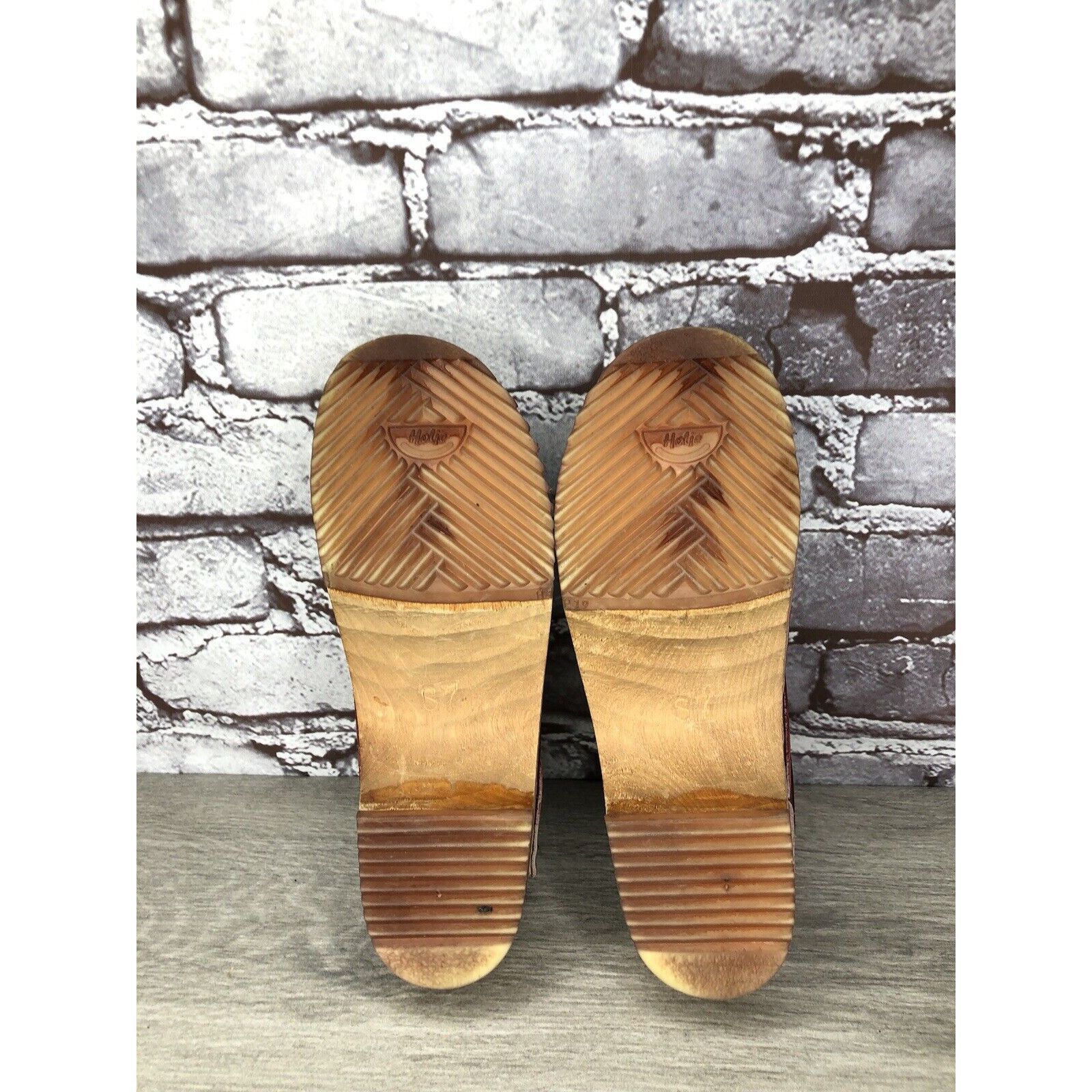 Umbro TROLLS By Samhall Burgundy Leather & Wood Sweden Clogs Shoes Size US 7 / IT 37 - 20 Thumbnail