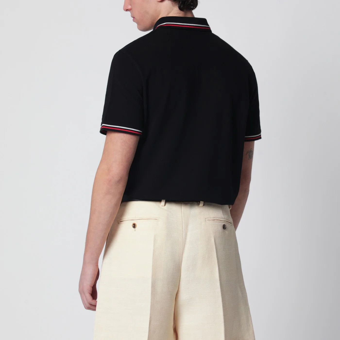 Valentino o1d2blof0326 Vlogo Signature Polo Shirt in Black Size US XL / EU 56 / 4 - 3 Thumbnail