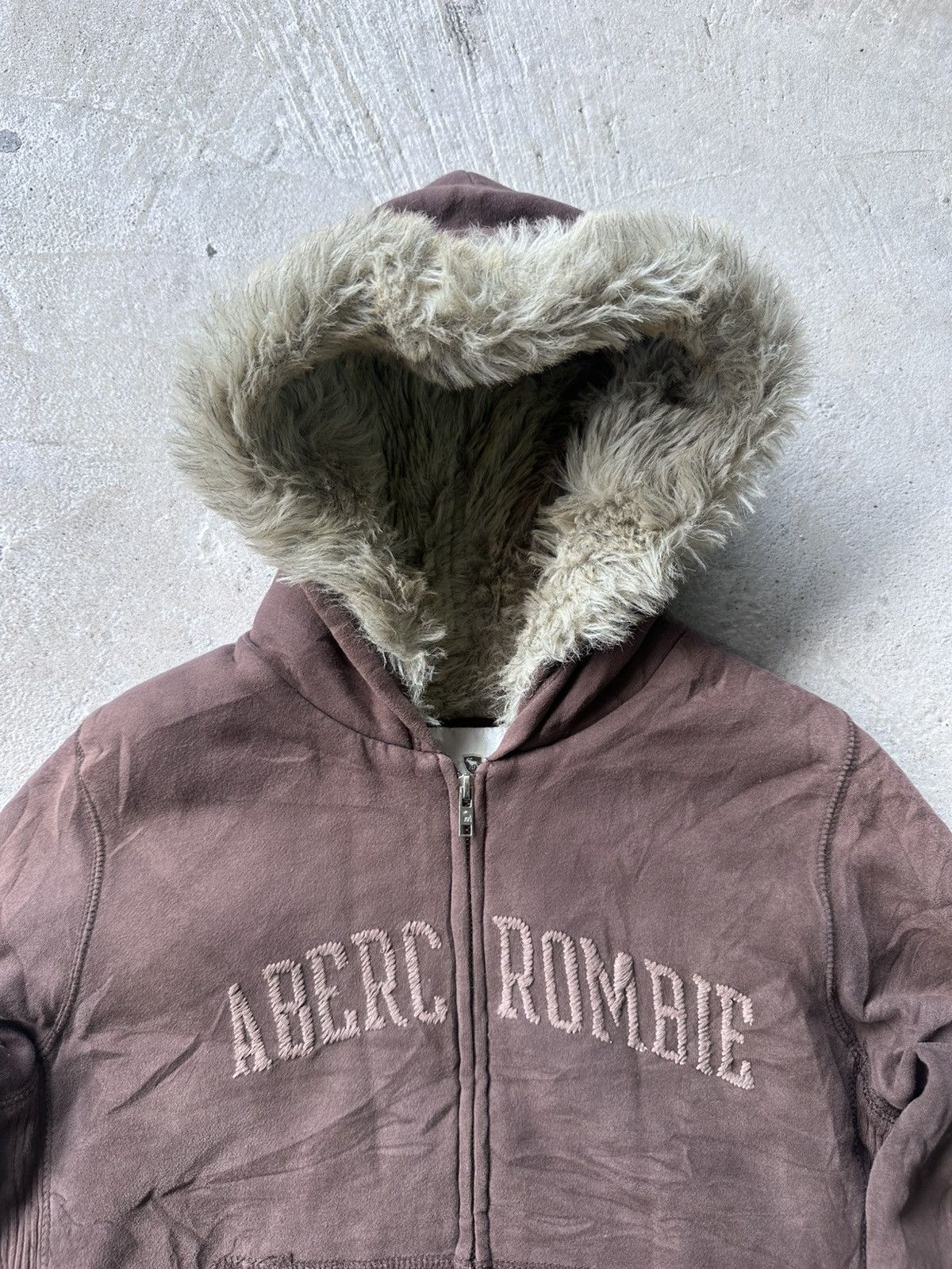 Abercrombie & Fitch Vintage Abercrombie & Fitch Fur Hoodie Size M / US 6-8 / IT 42-44 - 1 Thumbnail