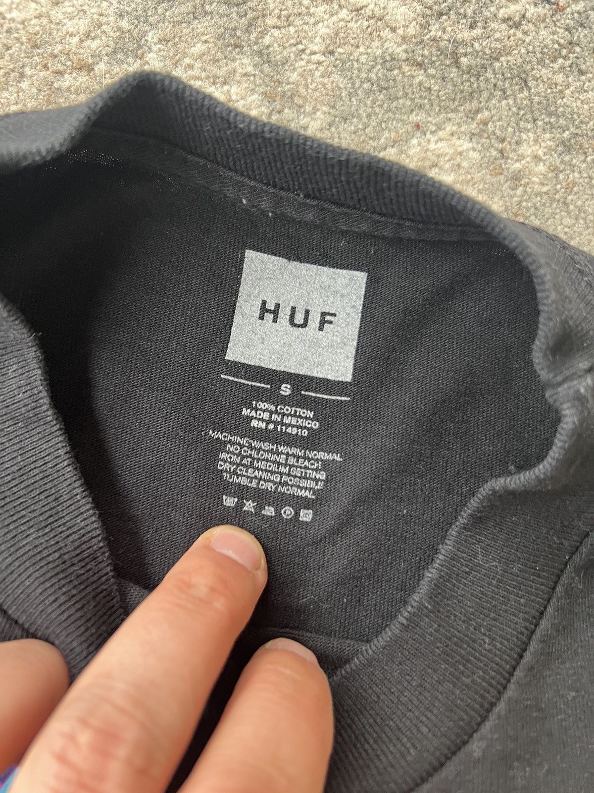 Other HUF Long Sleeve Size US M / EU 48-50 / 2 - 4 Thumbnail