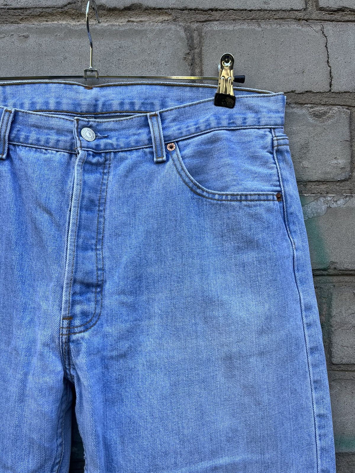 Levi's Vintage Levi’s 501 Blue Stonewashed Regular Fit Button Jeans Size US 36 / EU 52 - 2 Thumbnail
