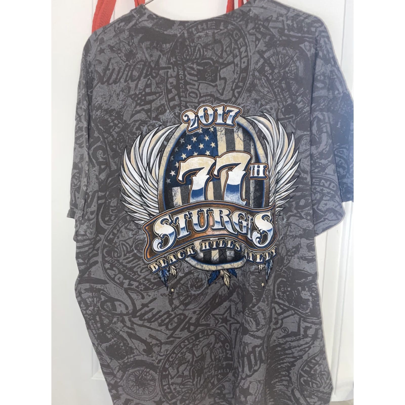 Gildan Sturgis 77th Annual Gray Hills Rally T Shirt Men's 2XL All over print 2017 Size US XXL / EU 58 / 5 - 3 Thumbnail