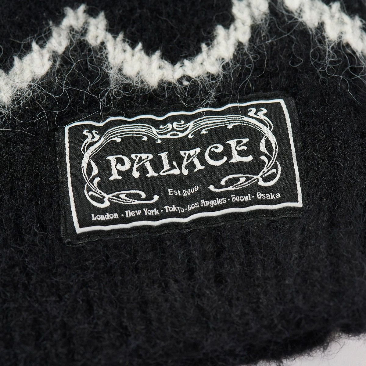 Palace Palace Hairy Heart Knit Sweater Size US L / EU 52-54 / 3 - 3 Thumbnail