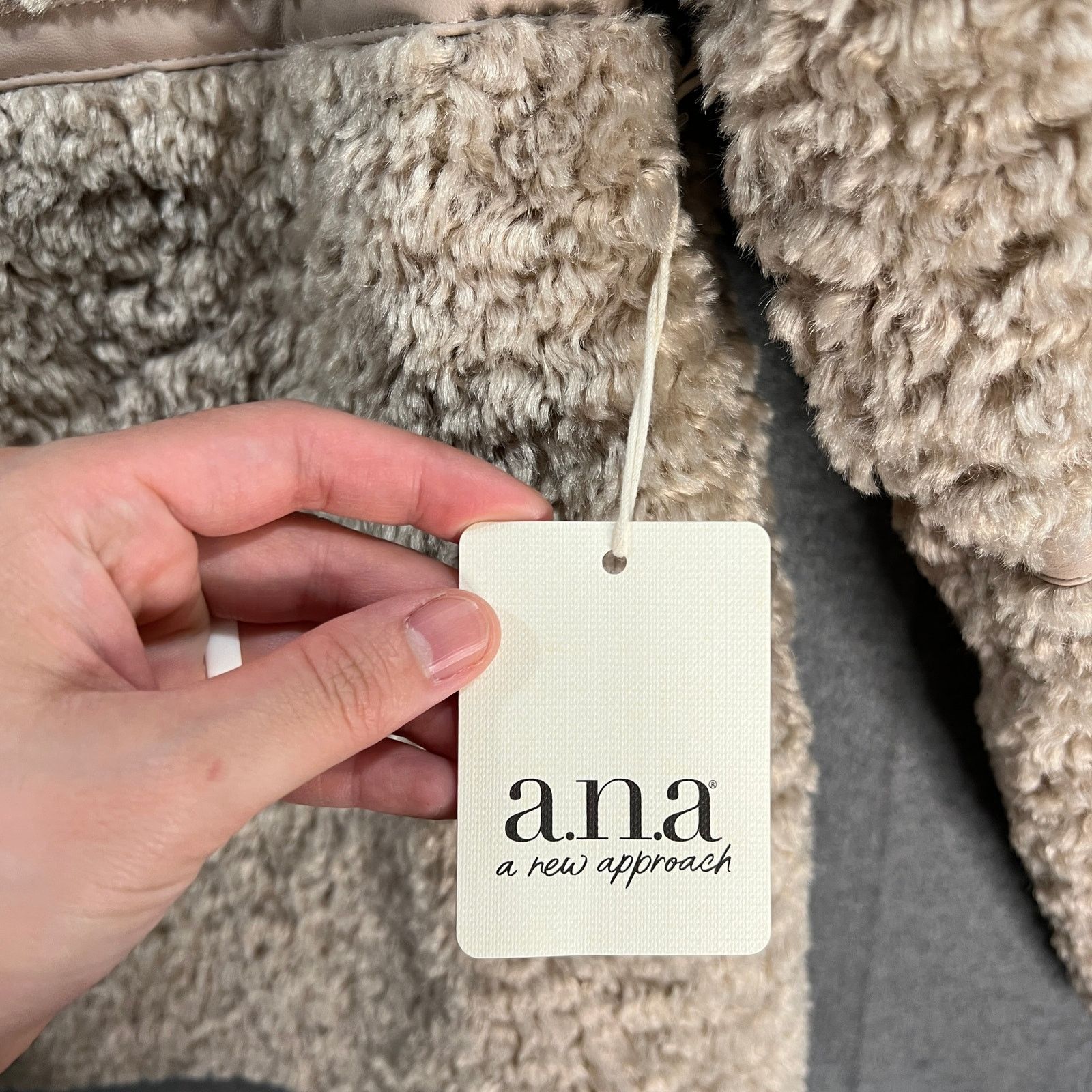 Other a.n.a Women's Winter Outerwear Coat Faux Shearling Midweight Size M / US 6-8 / IT 42-44 - 9 Thumbnail