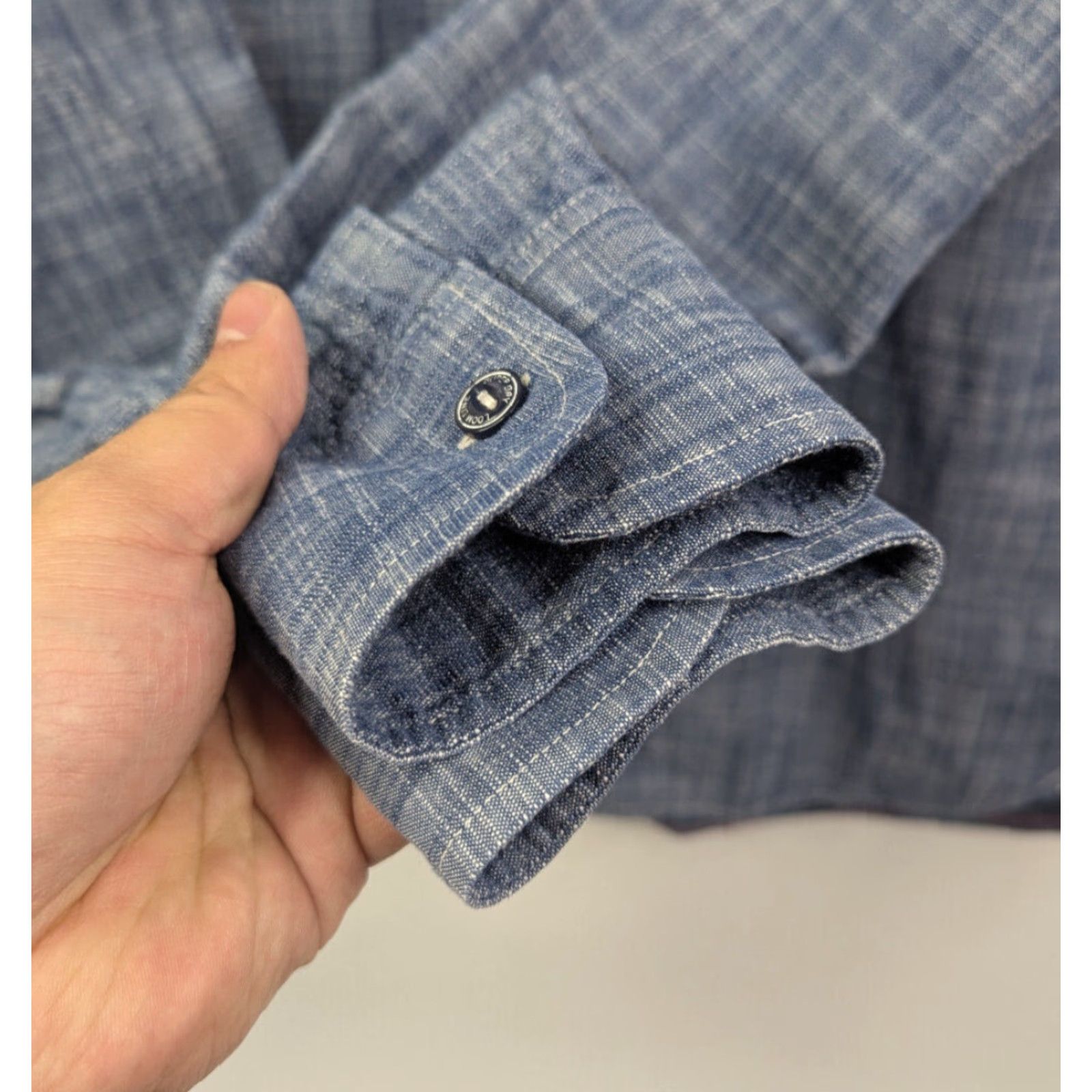 Superdry VINTAGE Superdry Shirt Men Blue Denim Chambrey The Raw Riveter Worker Wear Button-Up Long Sleeve Size M Size US M / EU 48-50 / 2 - 3 Thumbnail