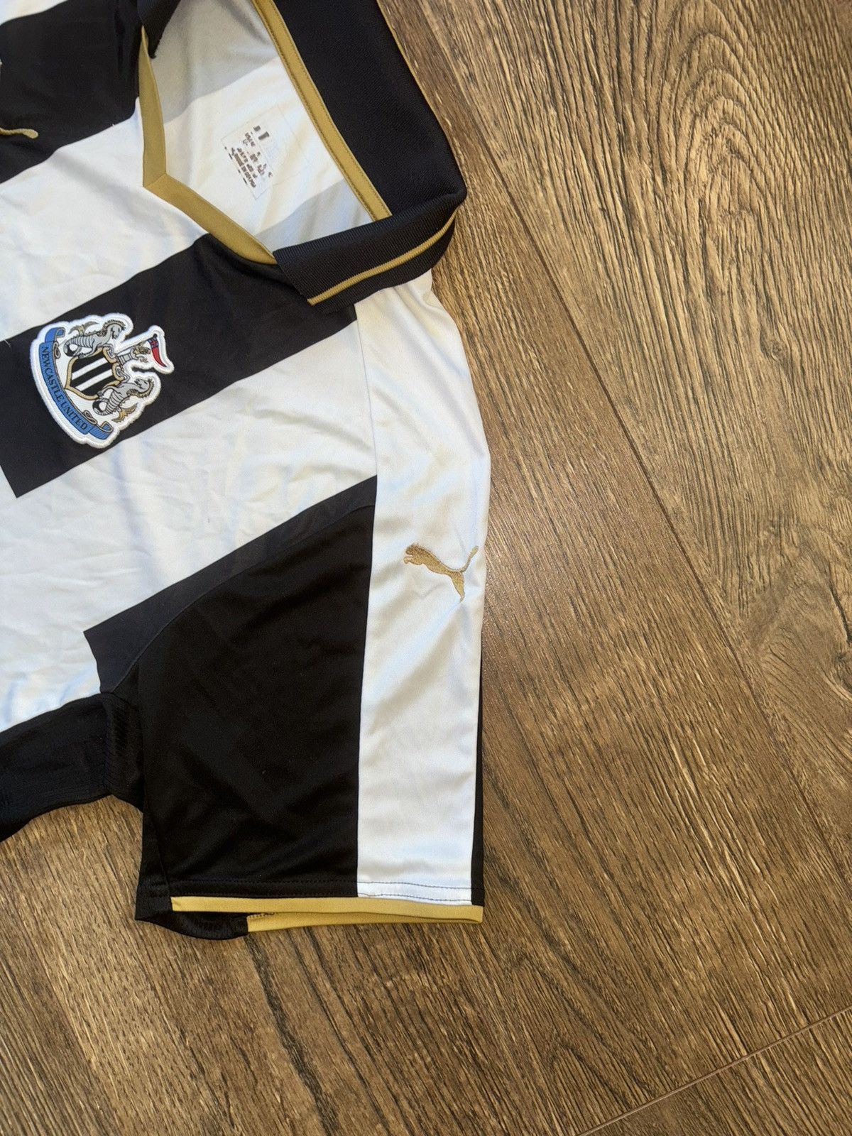 Puma Vintage Soccer Jersey Football Puma Newcastle United 2016/17 Size US M / EU 48-50 / 2 - 4 Thumbnail