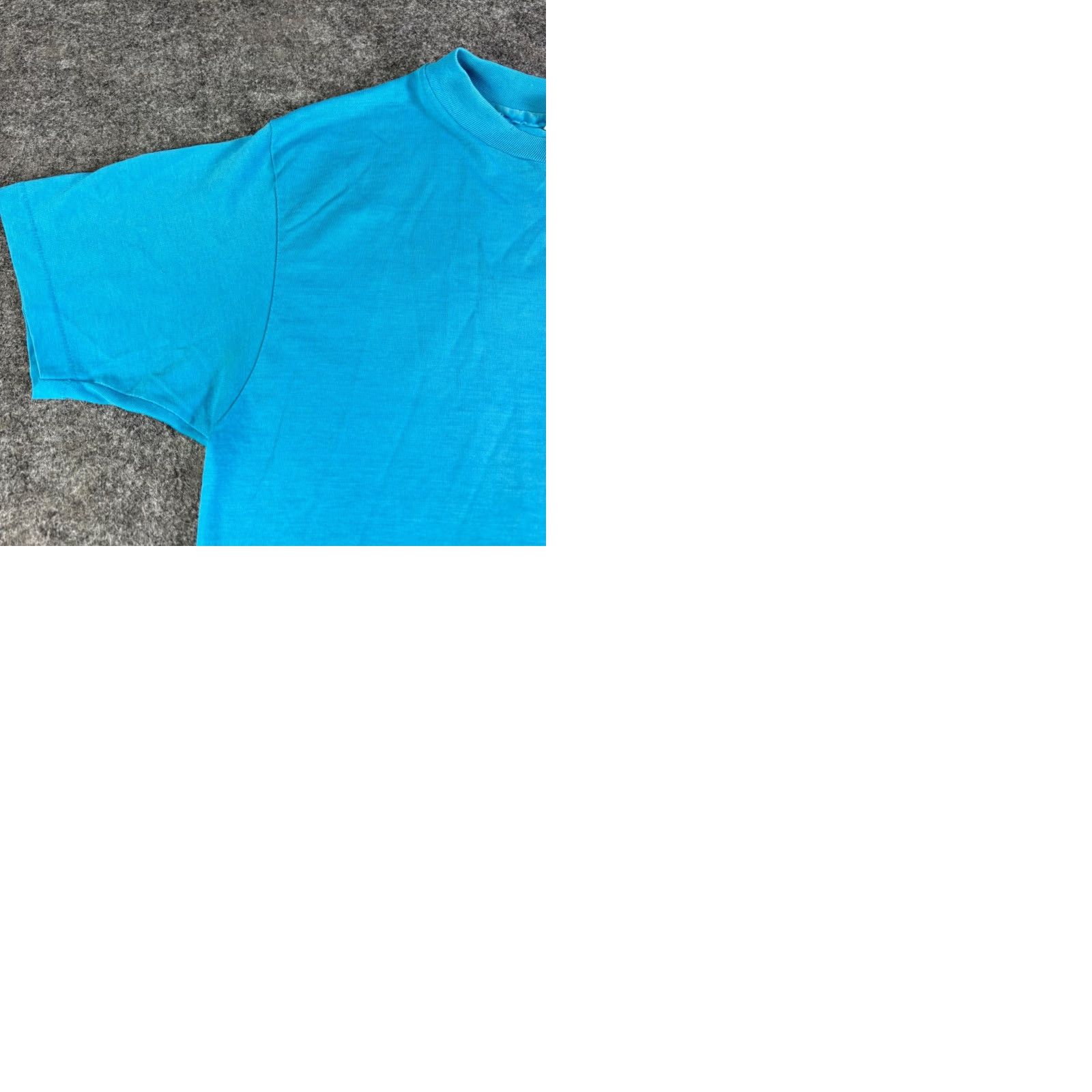 Vintage VINTAGE Hanes Fifty-Fifty T-Shirt Blue 1980s M Men Short Sleeve Graphic Tee Sportswear Decade 1980s Original Size US M / EU 48-50 / 2 - 9 Thumbnail