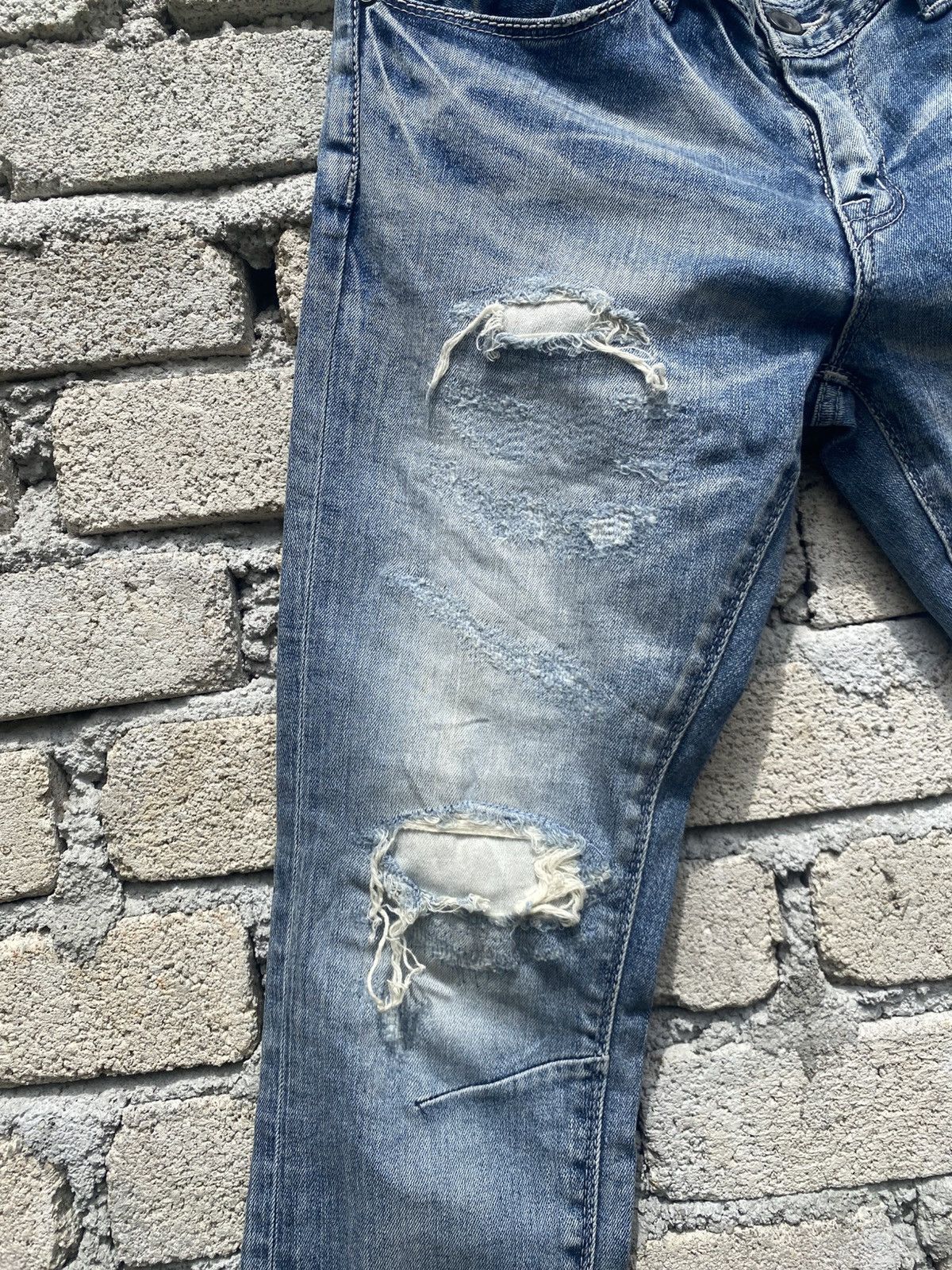 GOSTAR DE FUGA Distressed style gostar de fuga s20-09sep jeans unisex Size US 32 / EU 48 - 3 Thumbnail