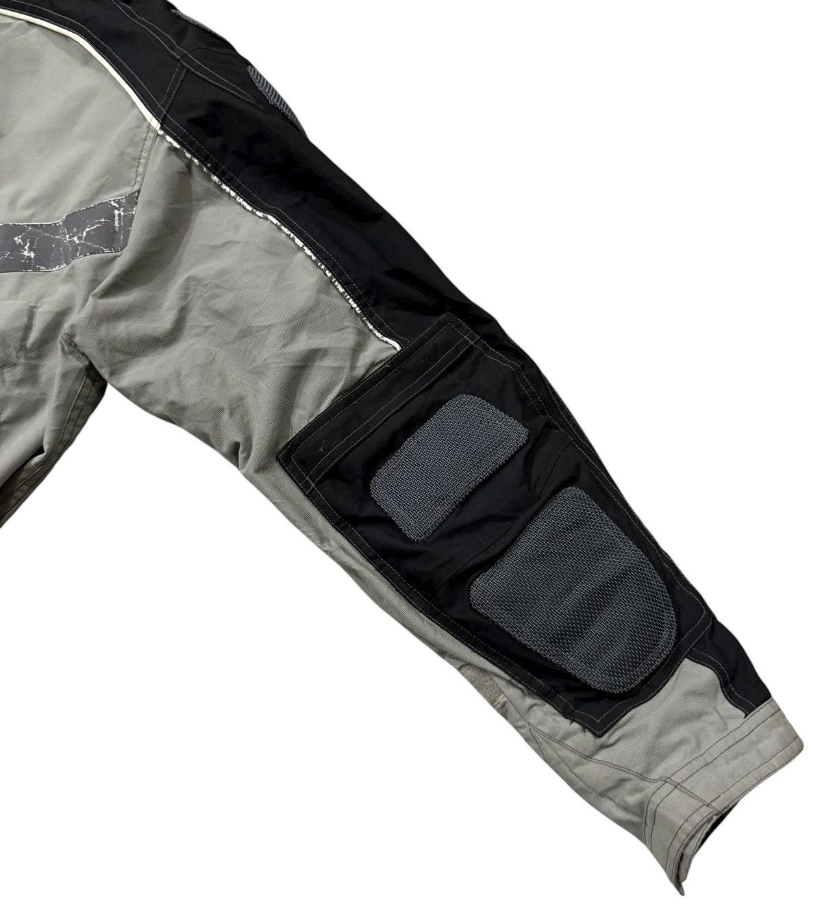 Vintage RS Taichi Safety Padded Moto Racing Equipment Jacket