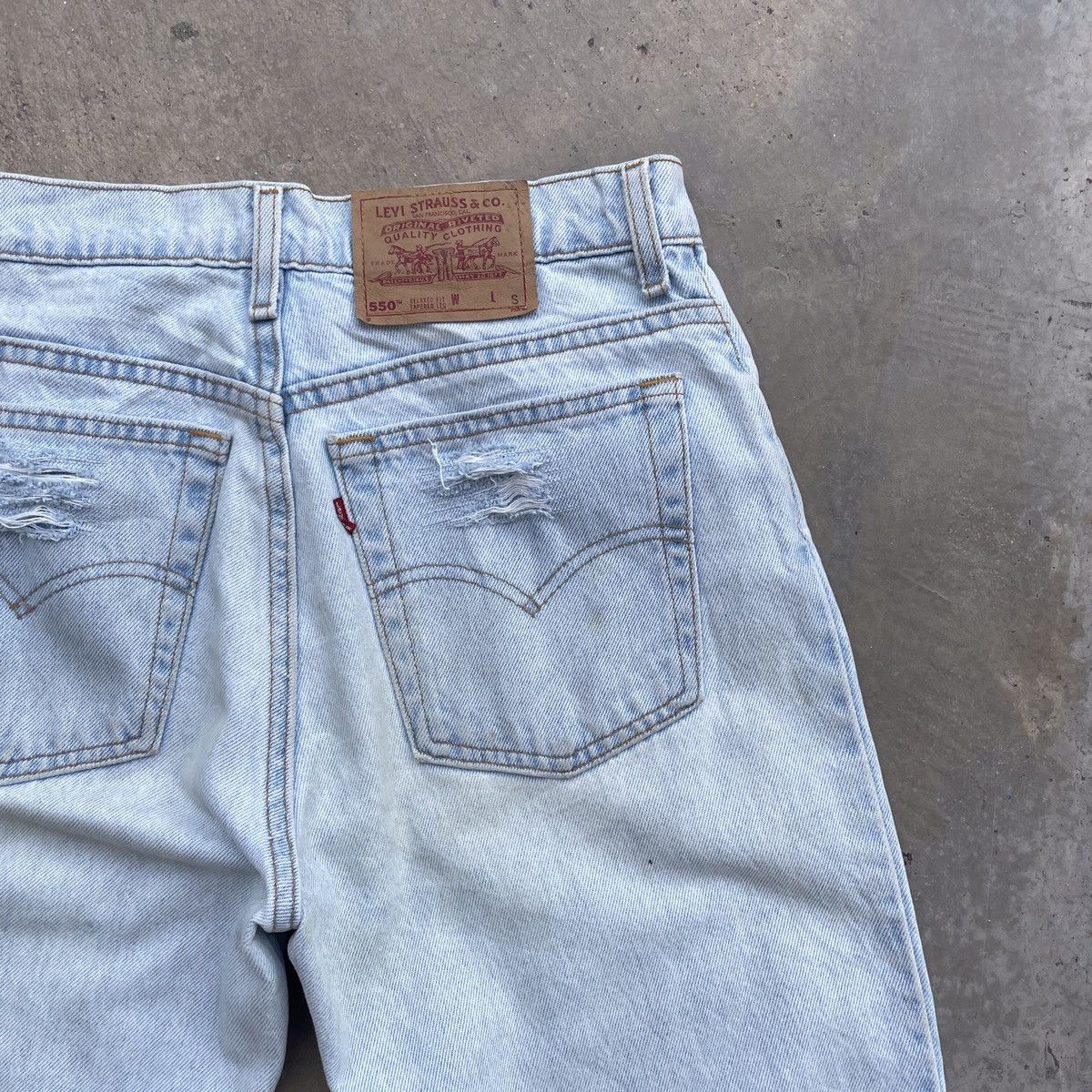Levi's Vintage 90s Levis 550 Distressed Denim Jeans Size US 30 / EU 46 - 8 Thumbnail