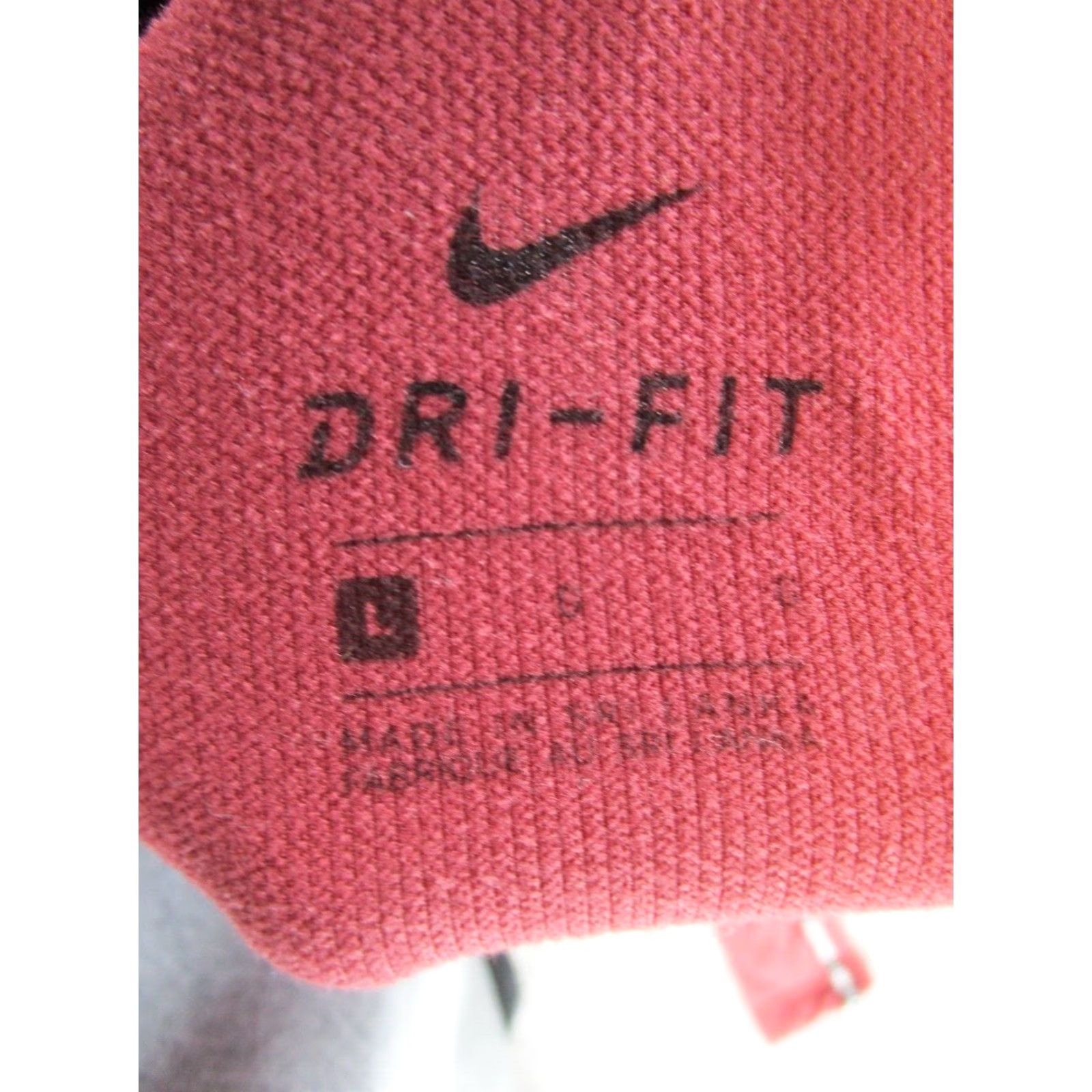 Nike VINTAGE Nike Sweater Shirt Women's L Red Dri-Fit Pullover High Neck Activewear Sweatshirt Mens Womens Size L / US 10 / IT 46 - 3 Thumbnail