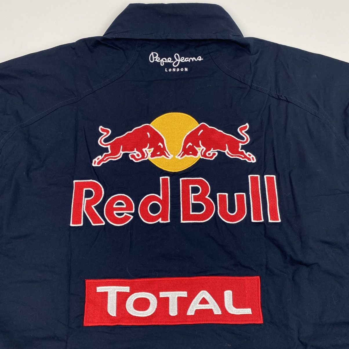 Red Bull × Vintage Crazy ✨ Redbull racing shirt button Size US L / EU 52-54 / 3 - 4 Thumbnail