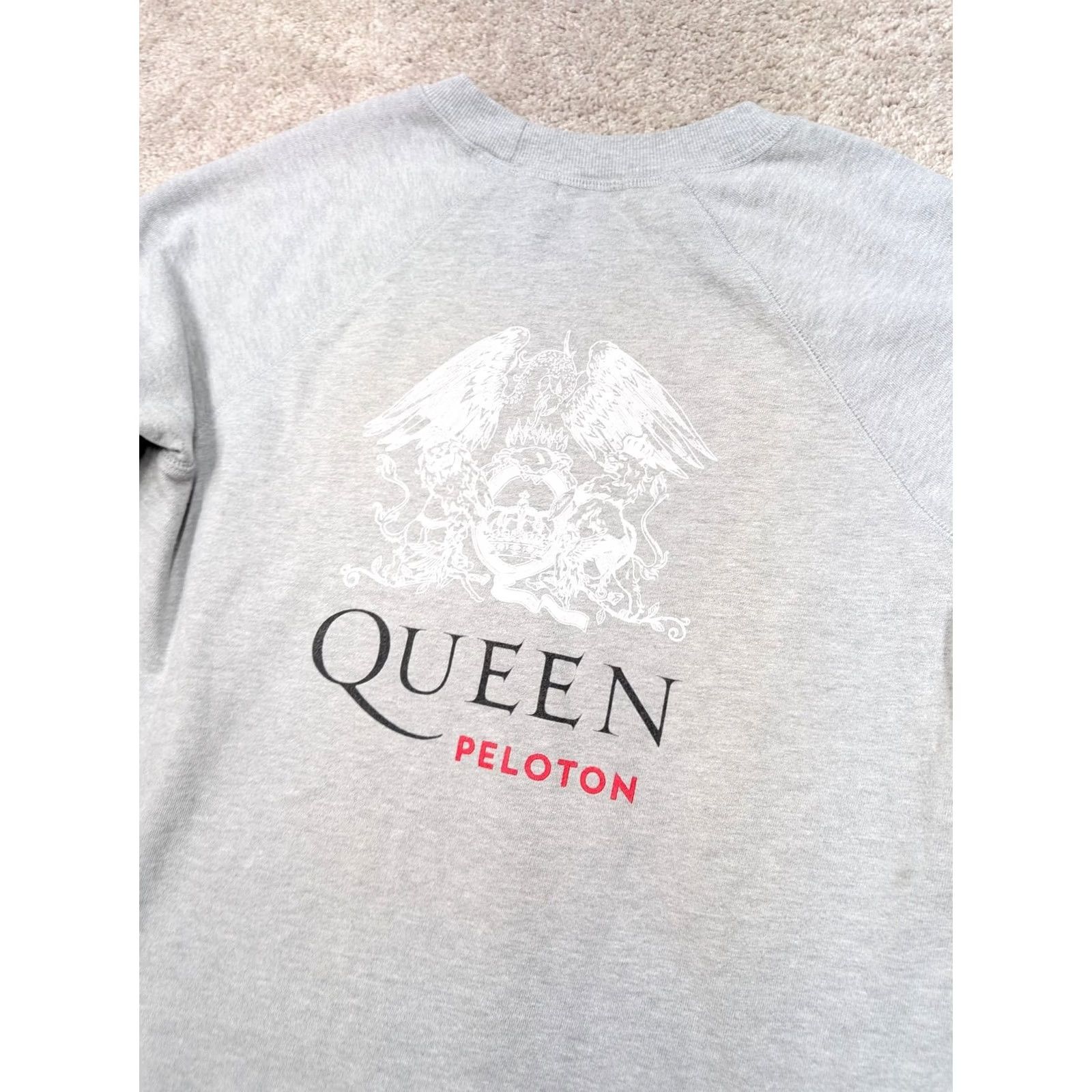 Vintage Peloton Queen Sweatshirt Mens Medium Gray Fleece Pullover Band Graphic Size US M / EU 48-50 / 2 - 7 Thumbnail