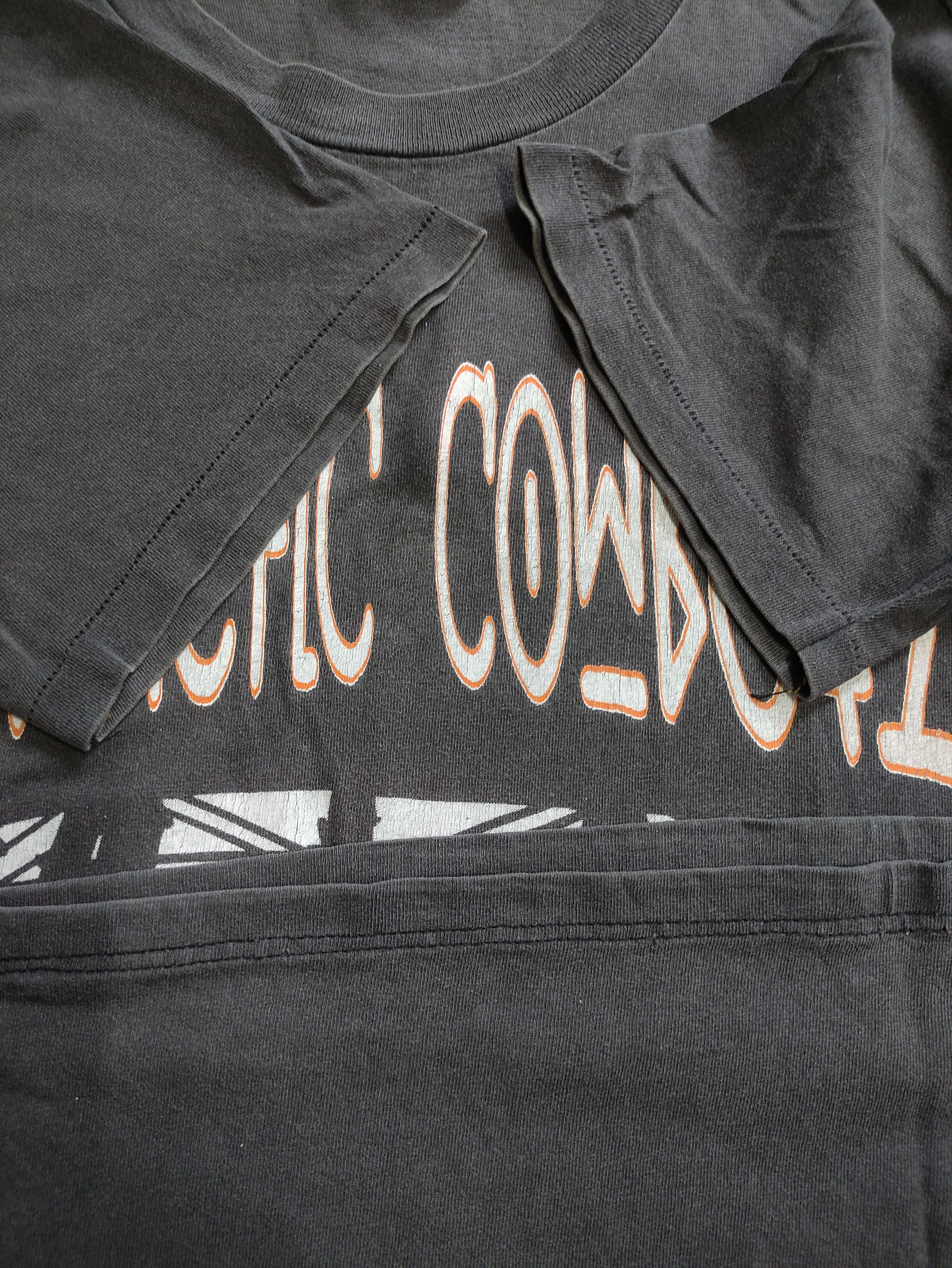 Band Tees VINTAGE GALACTIC COWBOYS MACHINE FISH STUDIO ALBUM PROMO TEE Size US M / EU 48-50 / 2 - 6 Thumbnail