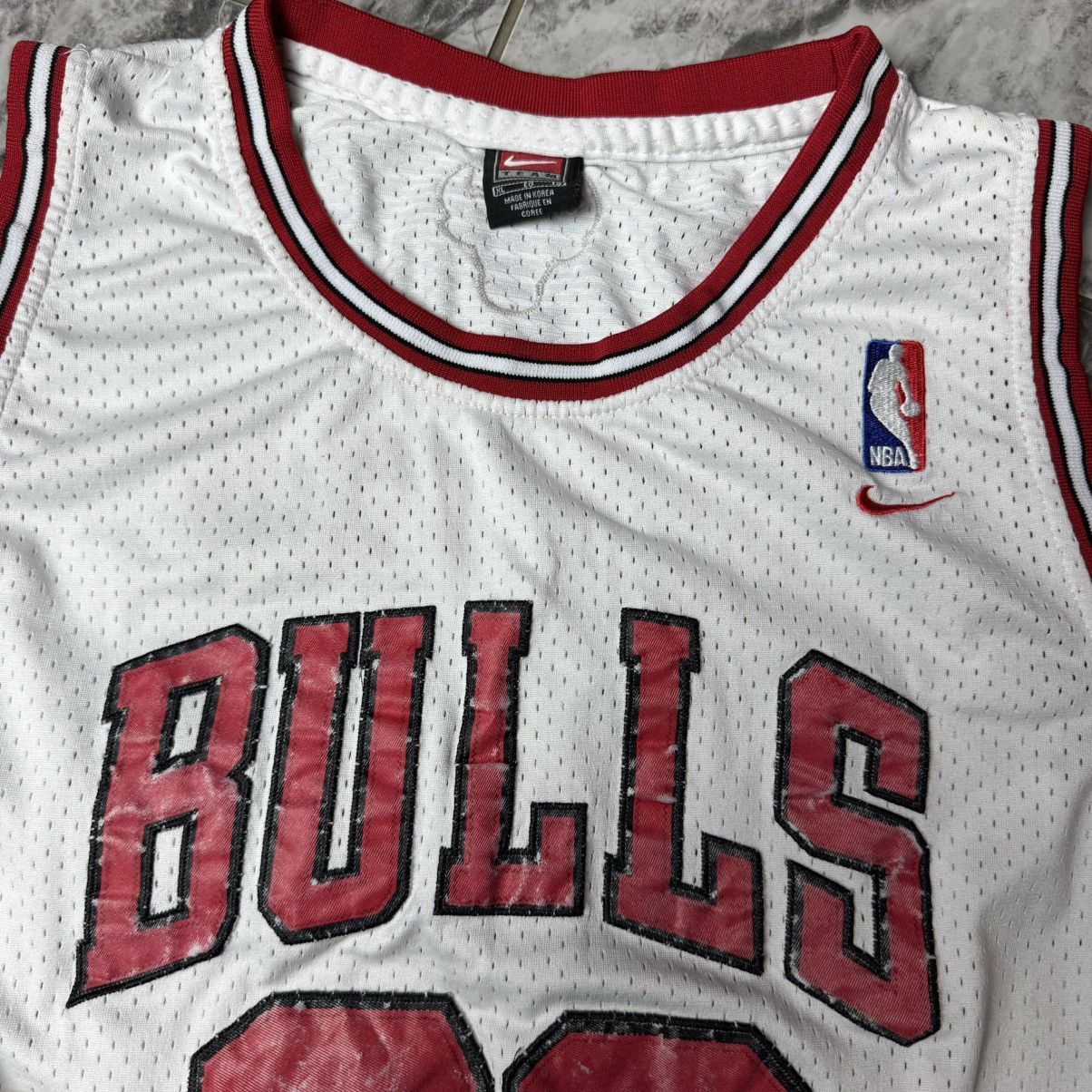 NBA × Nike × Vintage Vintage Nike Chicago Bulls Michael Jordan #23 90s NBA Jersey Size US XL / EU 56 / 4 - 11 Thumbnail