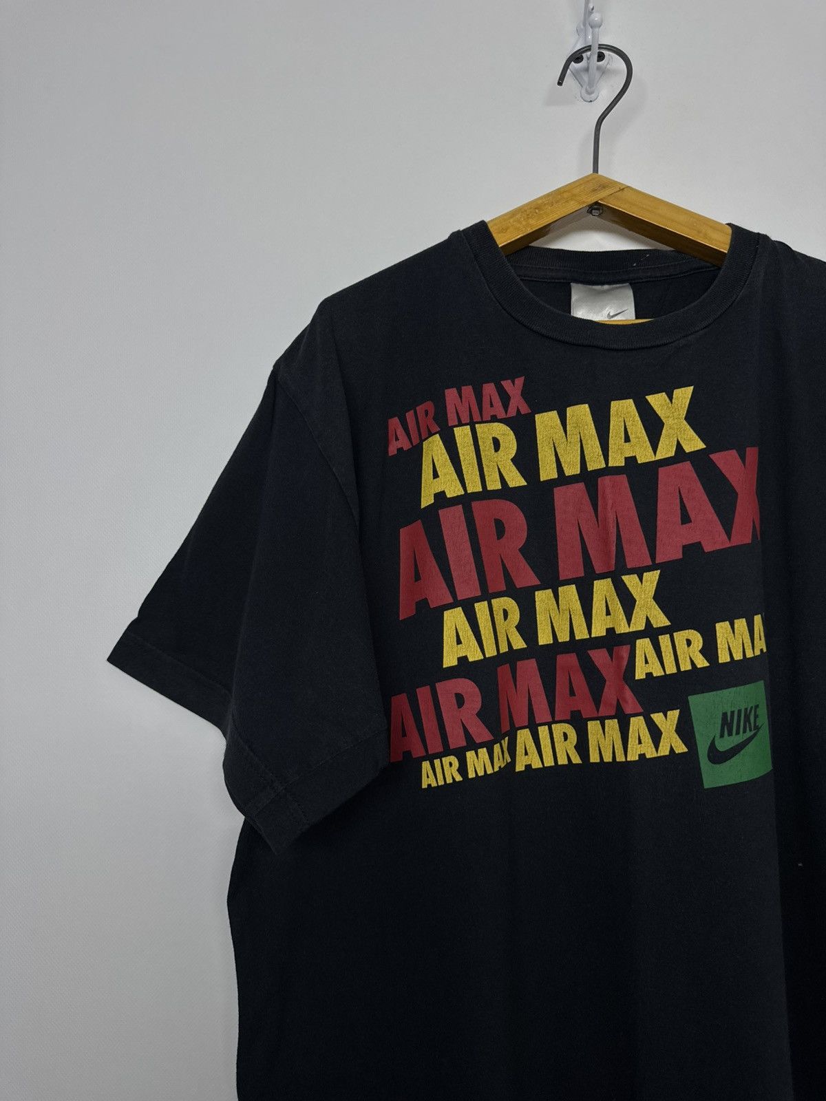 Nike Nike Vintage Tee Air Max Vintage Nike T Shirt logo Size US L / EU 52-54 / 3 - 2 Thumbnail
