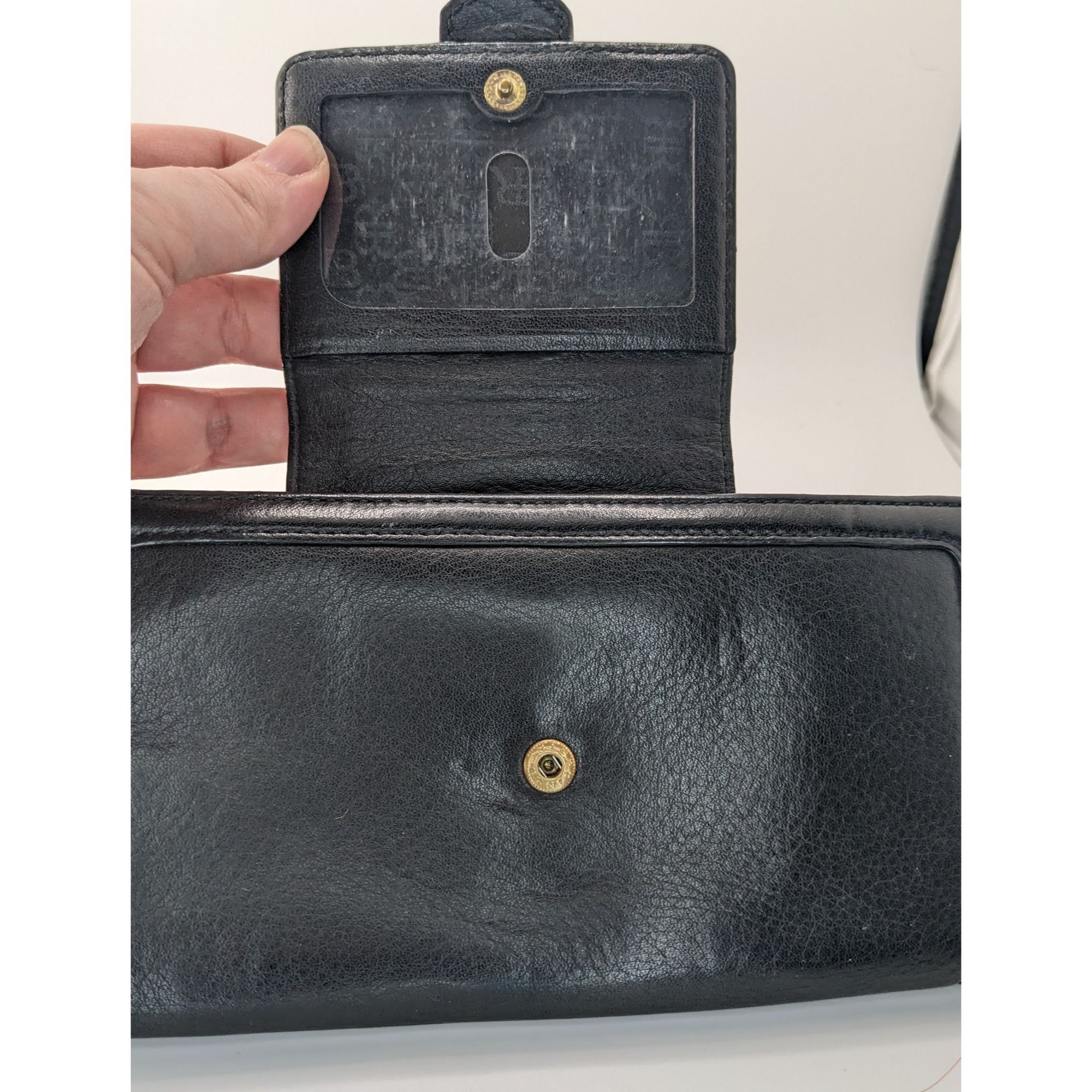 Banana Republic Vintage 90s Banana Republic Black Leather Wallet W/ Gold Har Size ONE SIZE - 7 Thumbnail